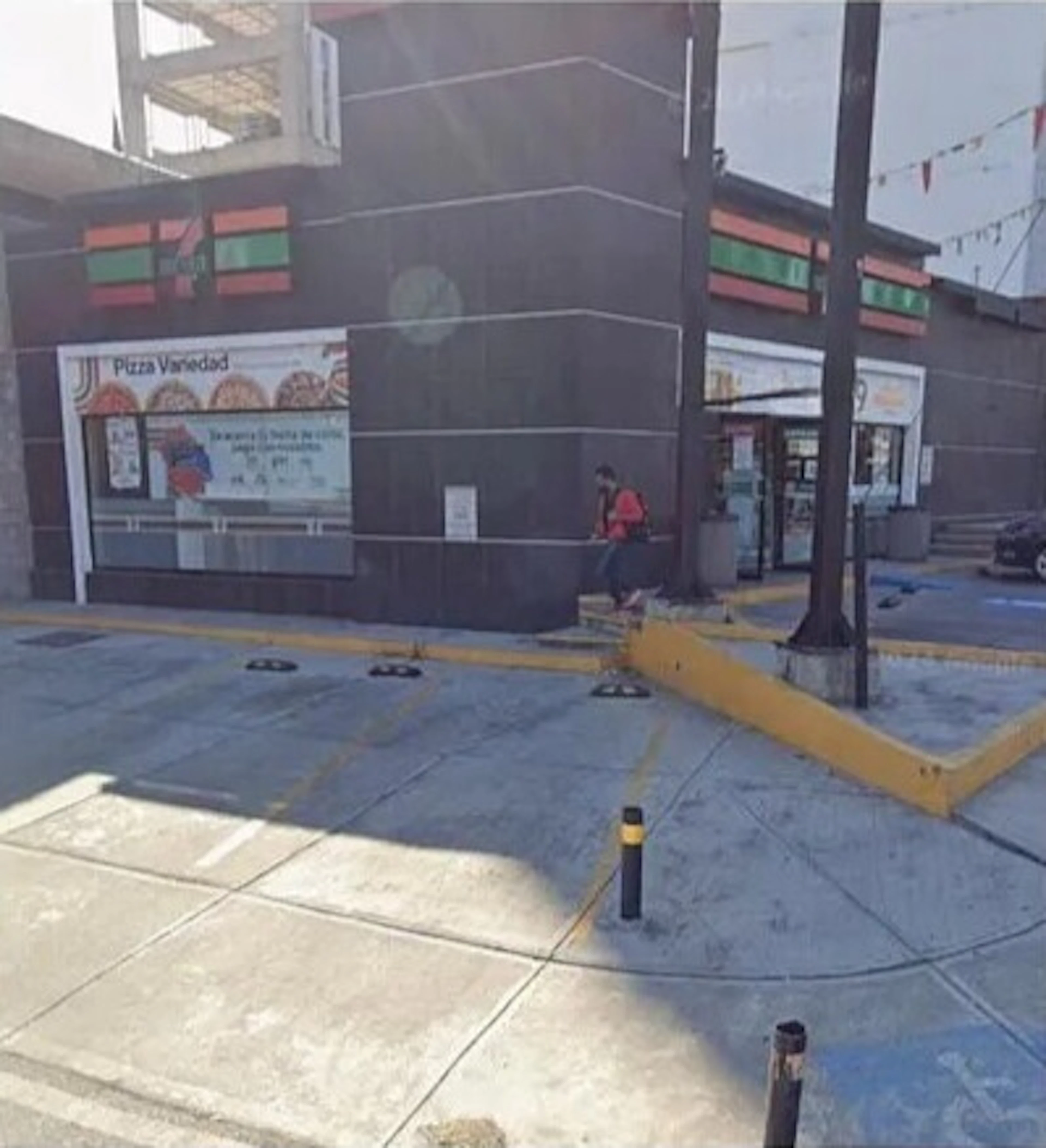 Local Comercial Spot2