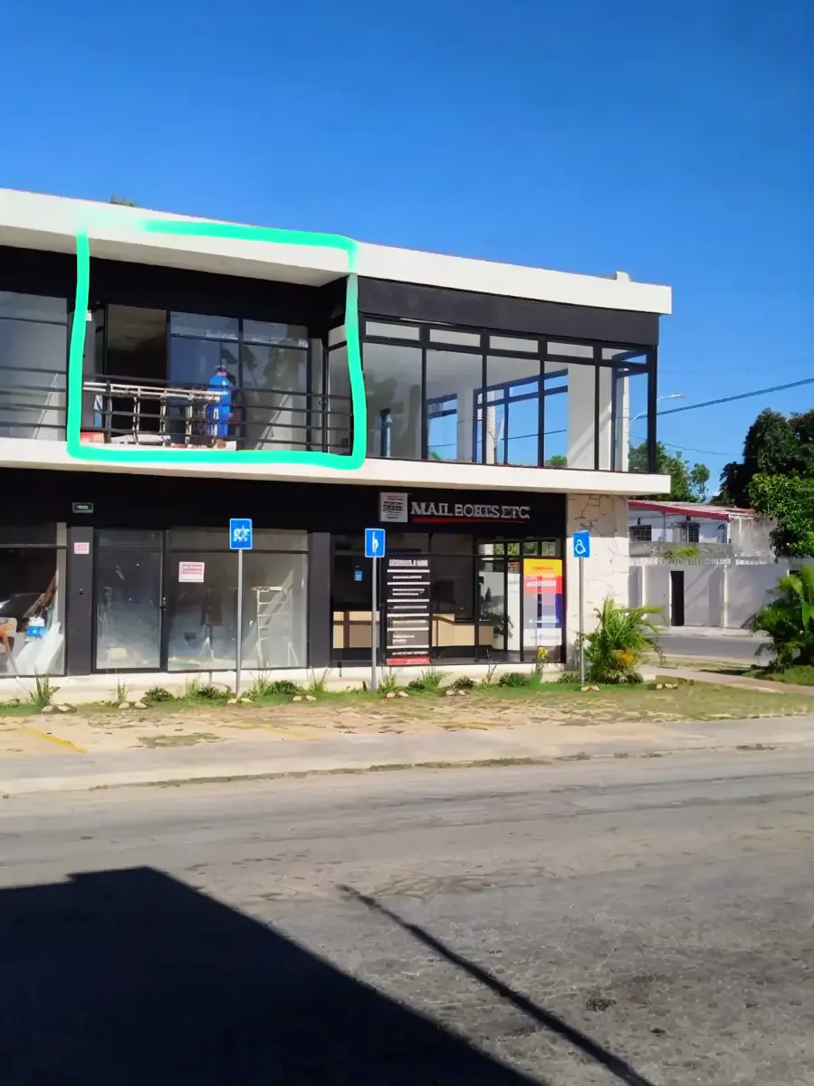 Local Comercial Spot2