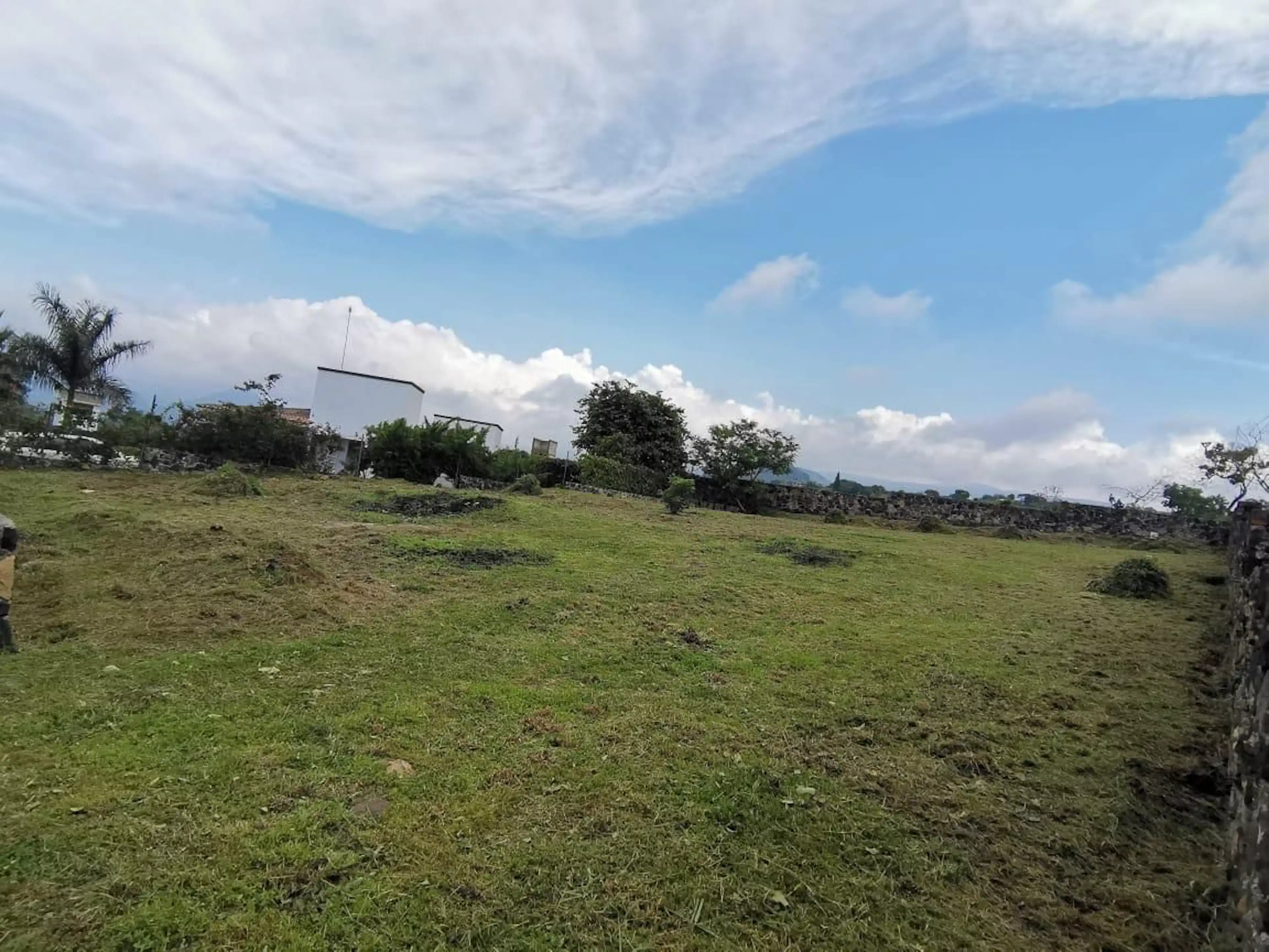 VENTA TERRENO FRACCIONAMIENTO PRIVADO EN TLAYACAPAN, MORELOS