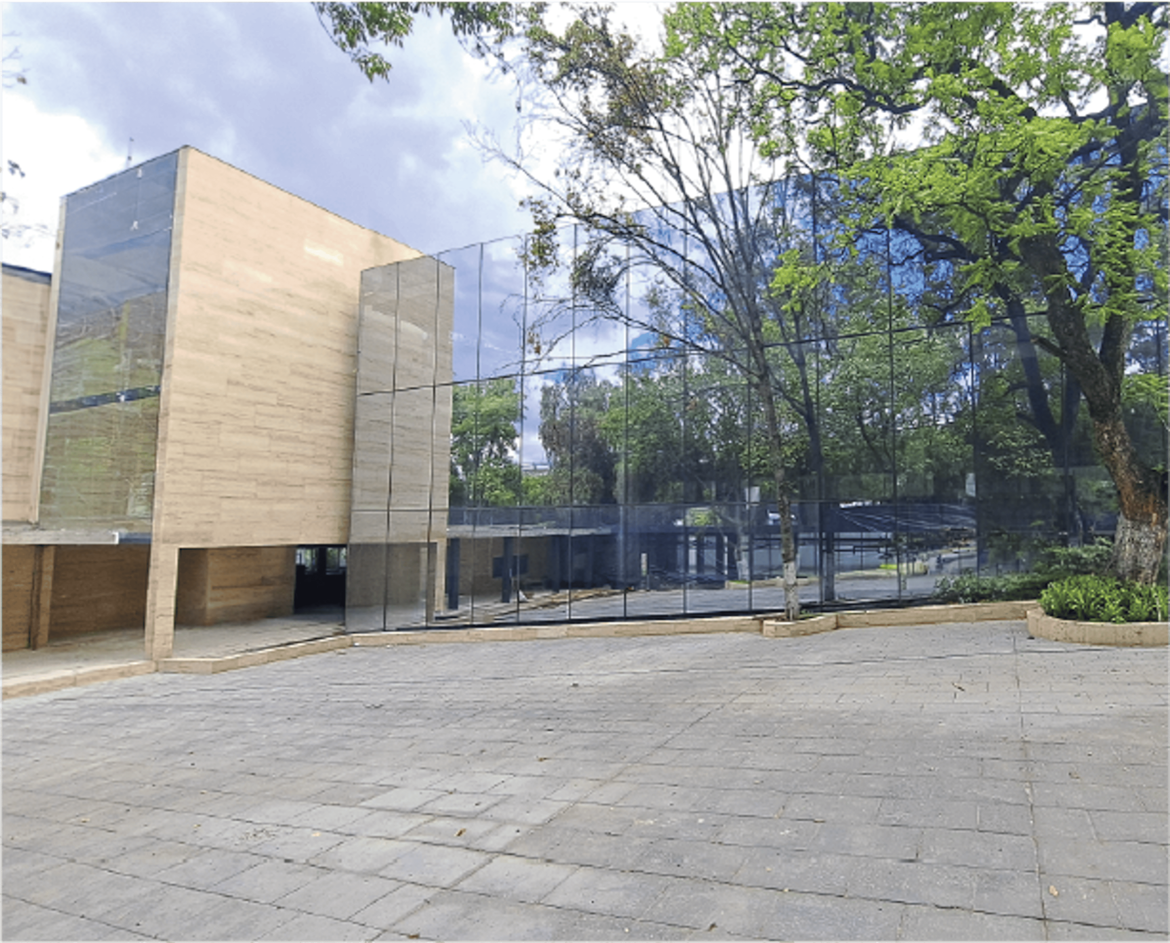 Blvd. Adolfo Lopez Mateos 2776