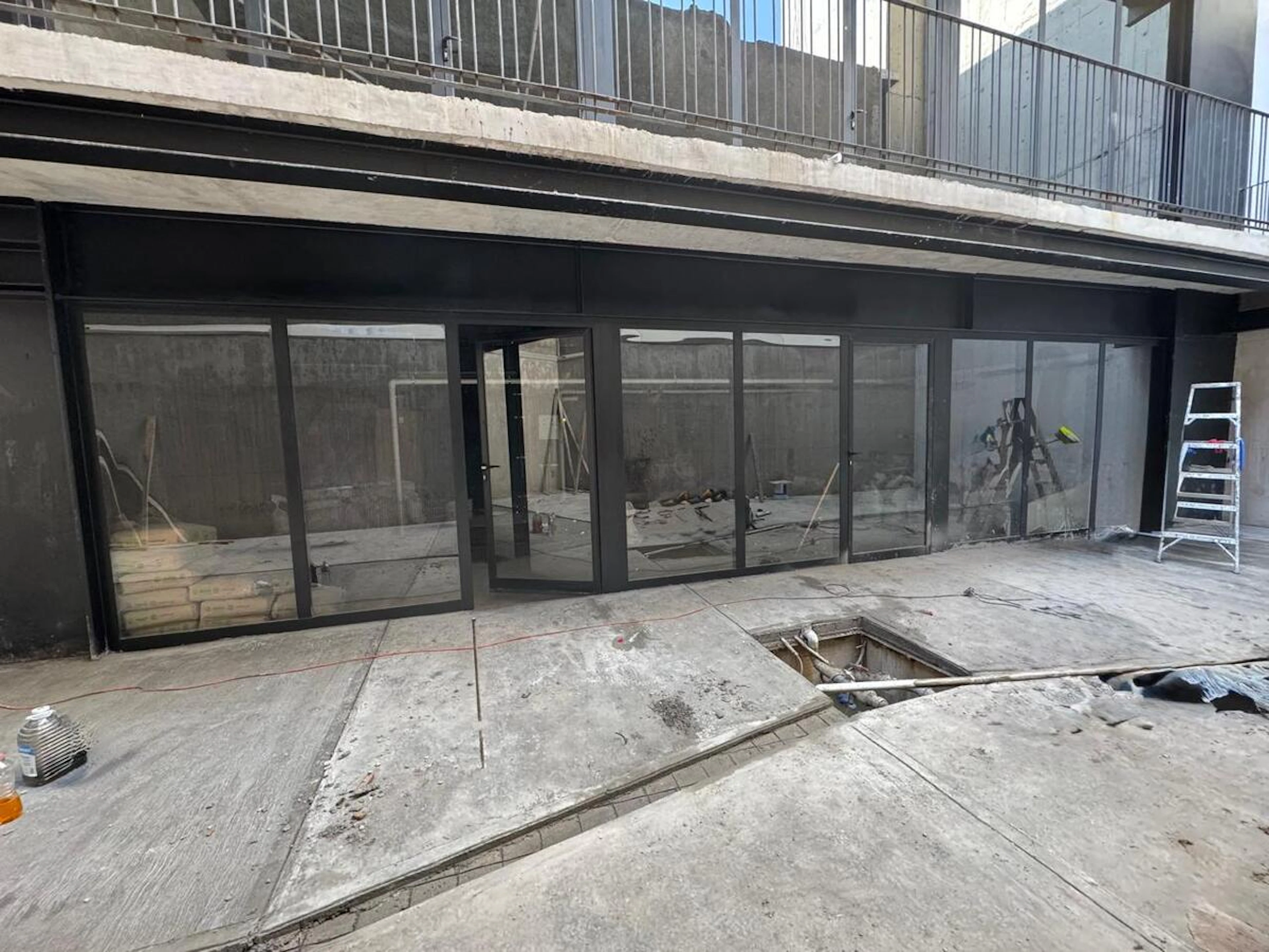 Local Comercial Spot2