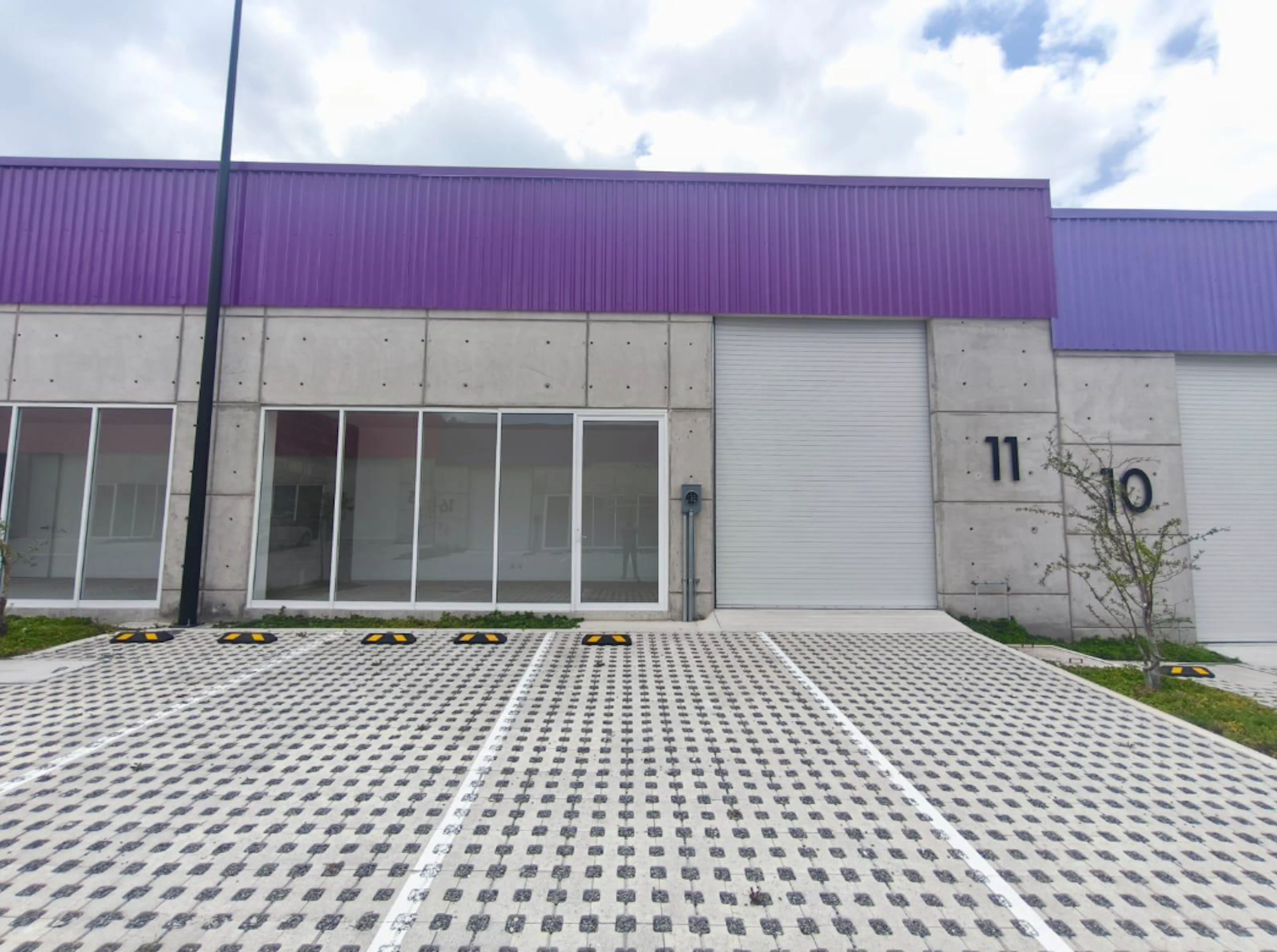 Industrial Spot2