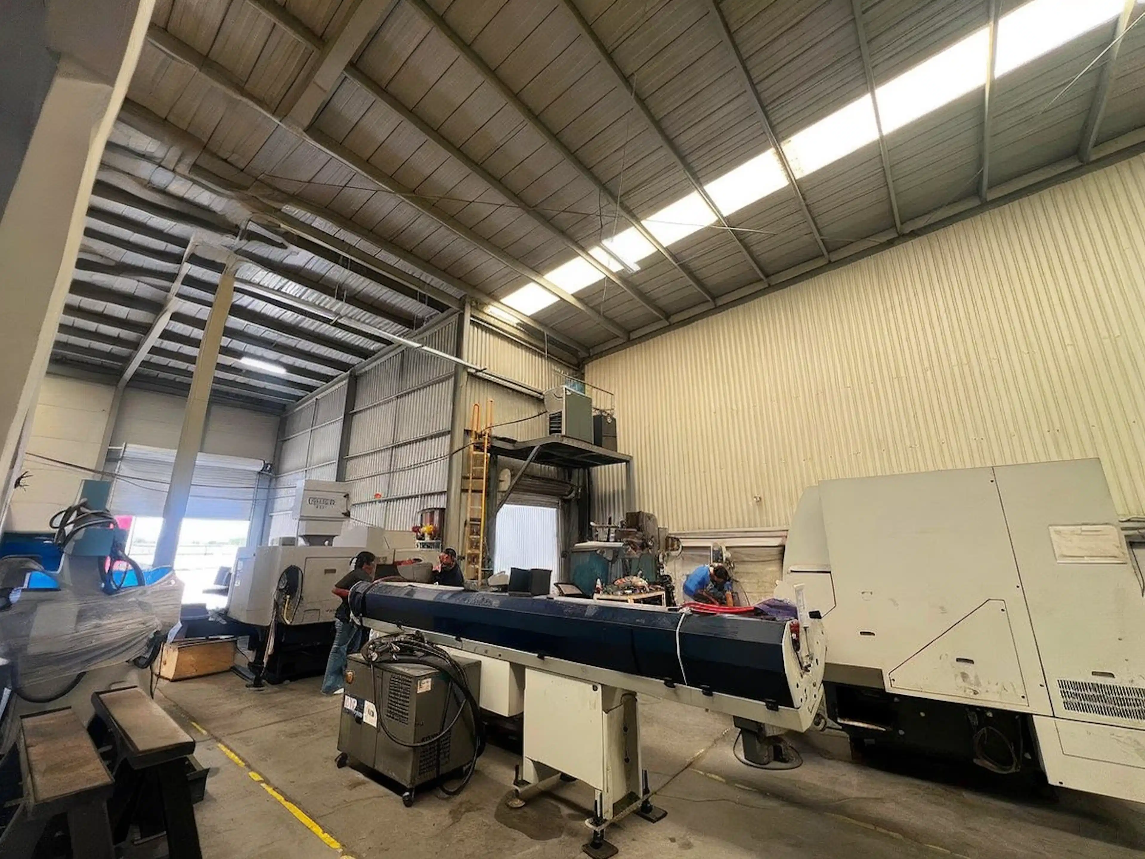 RENTA DE BODEGA DE 272 M2. ZONA IND STA ROSA J.