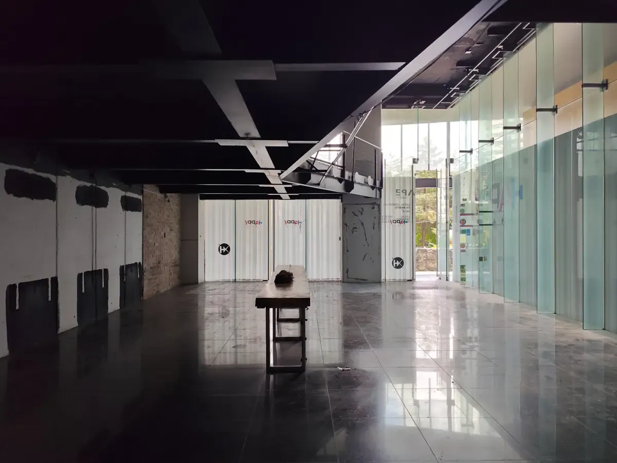 Local Comercial Spot2