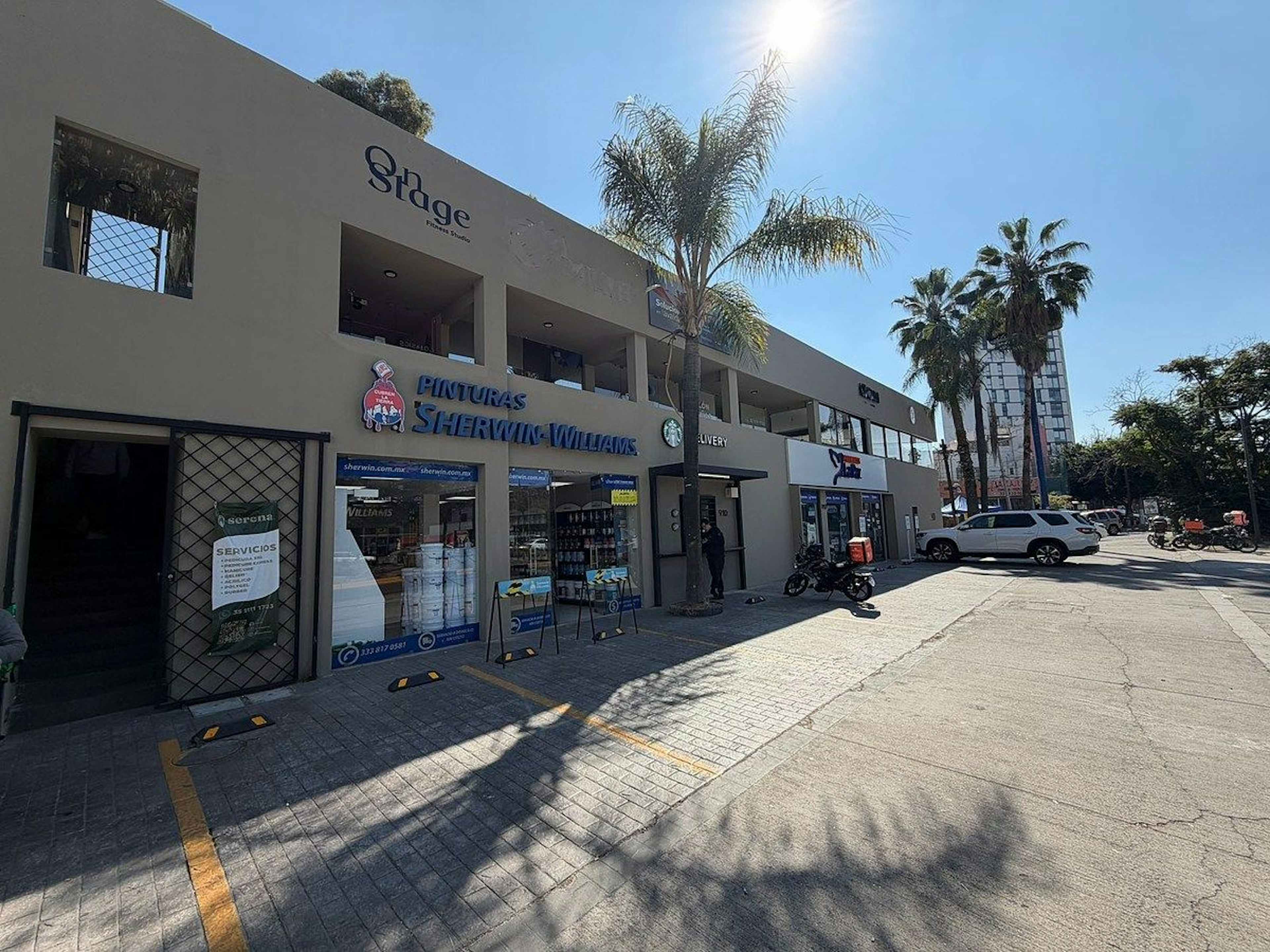 Avenida De Las Américas