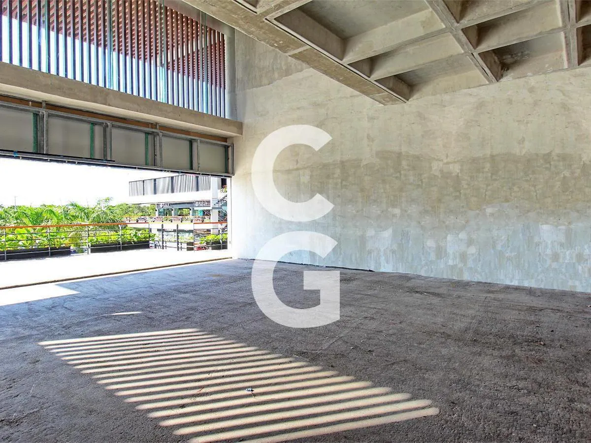 Local Comercial Spot2