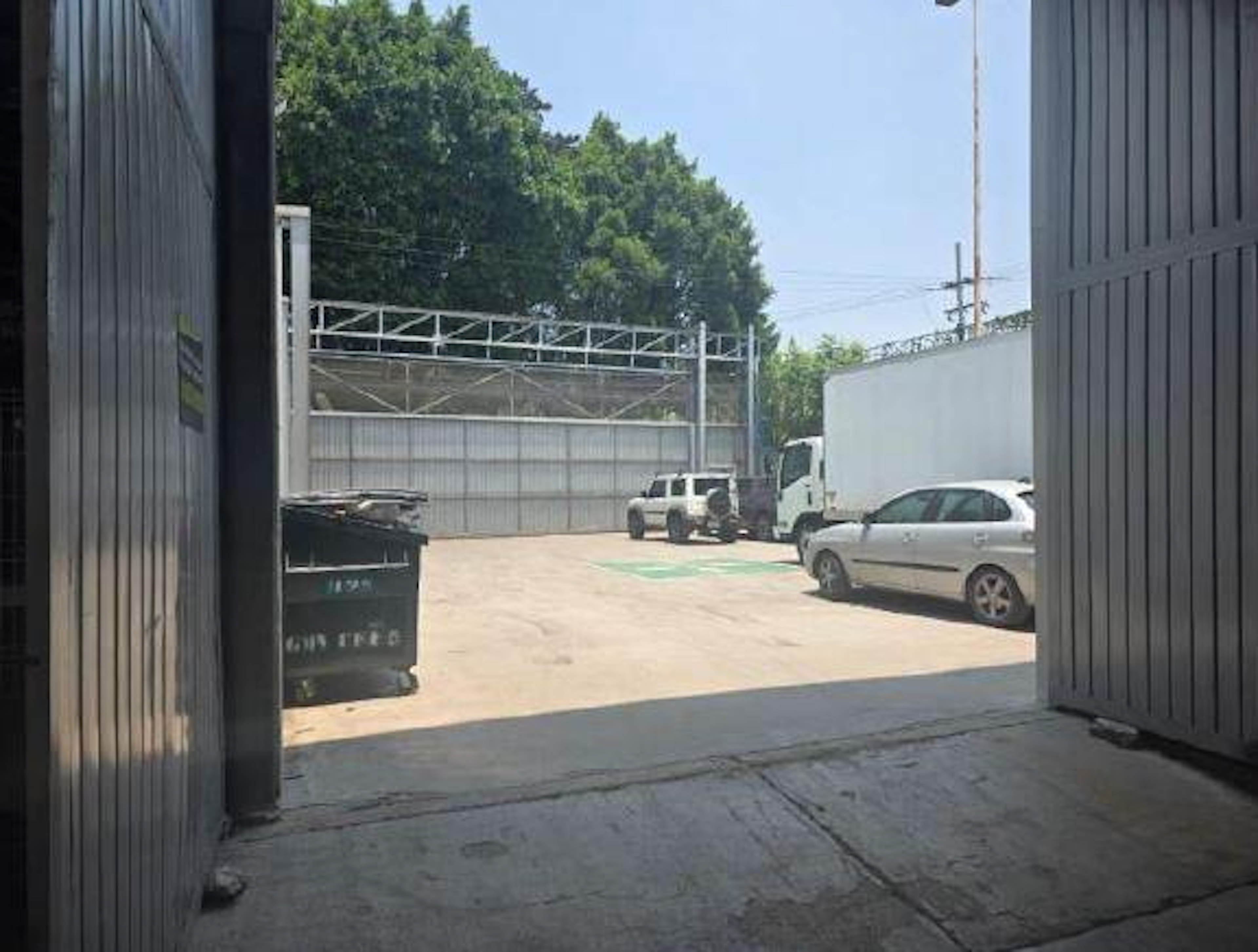 Spot image 0