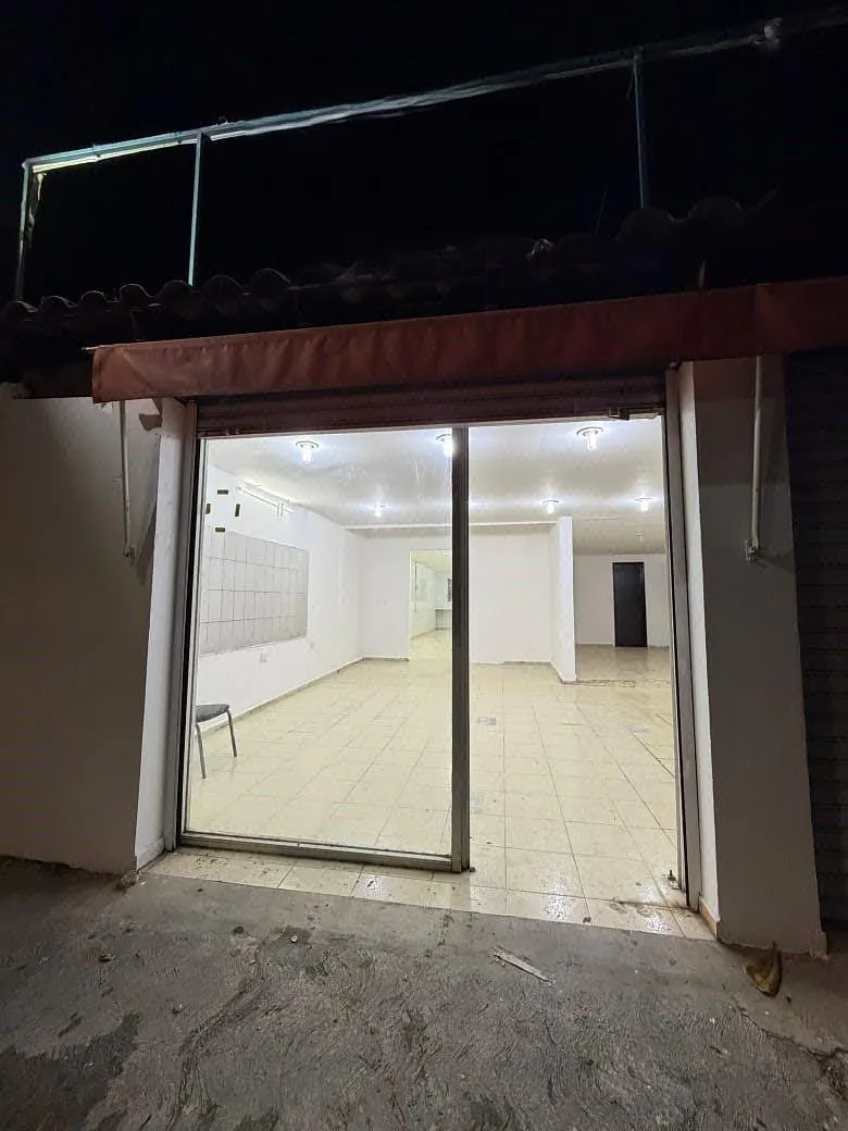 Local Comercial Spot2
