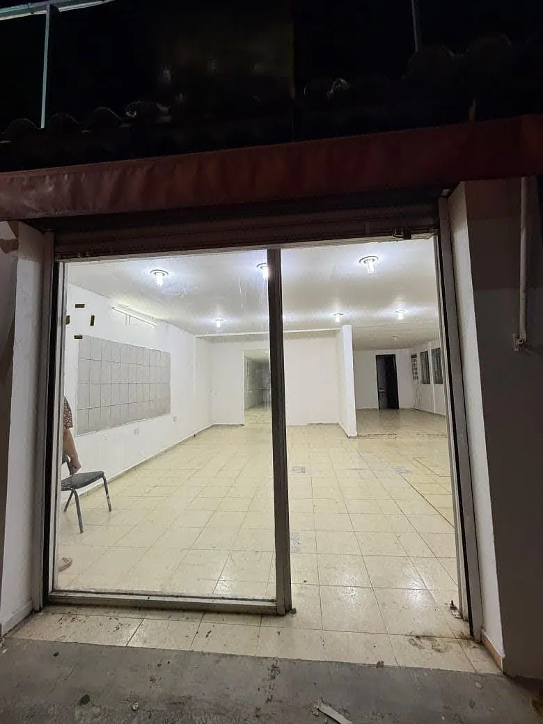 Local Comercial Spot2