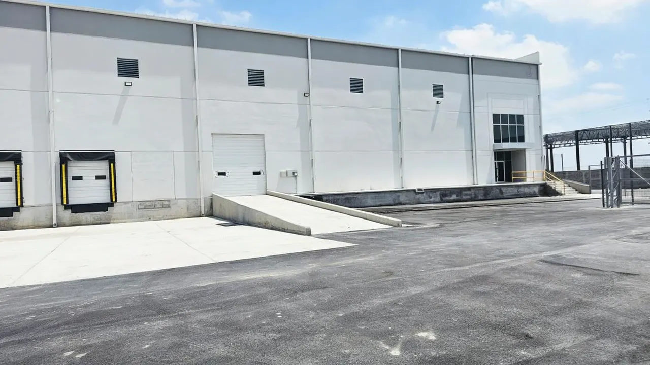 Industrial Spot2