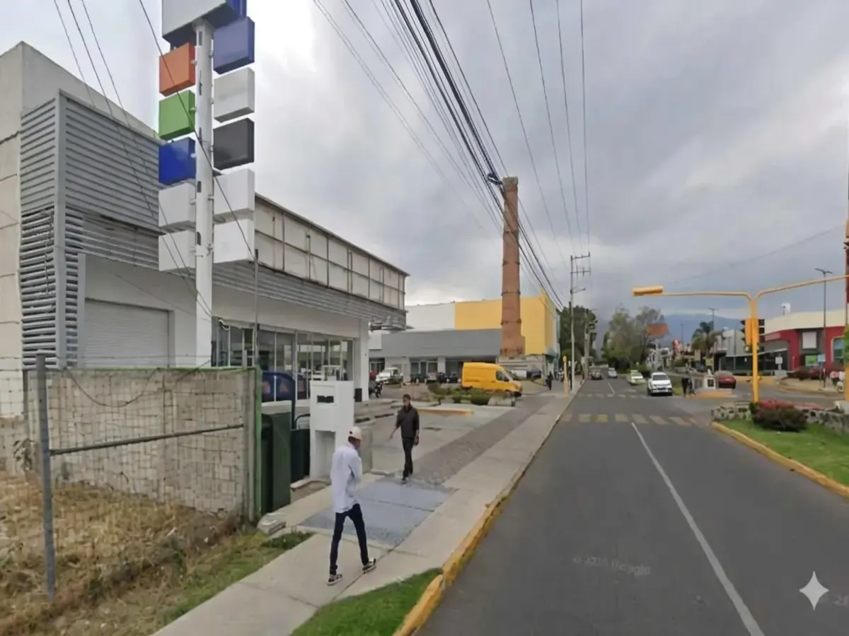 Local Comercial Spot2