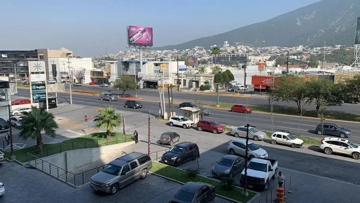 Local Comercial Spot2