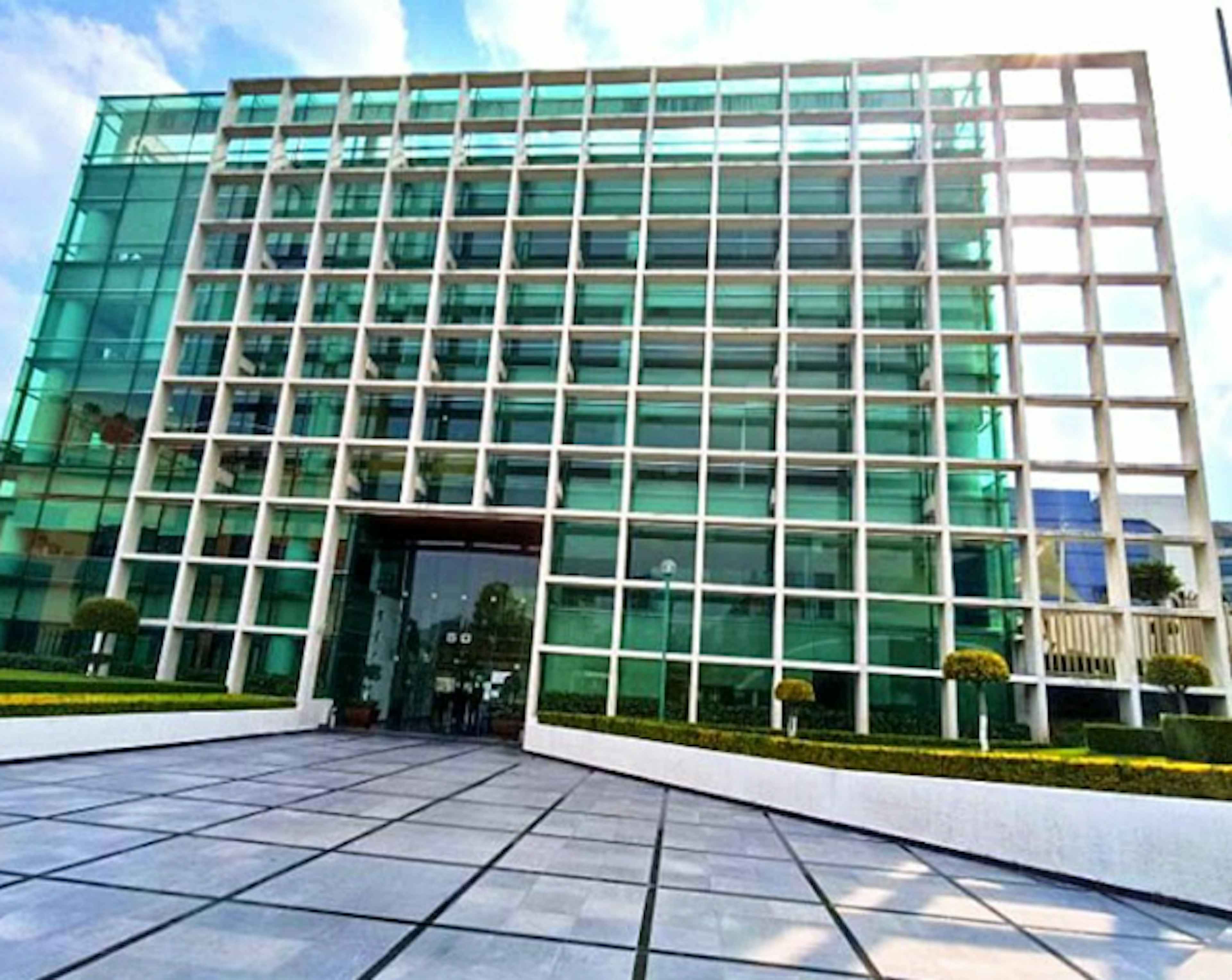 Alfonso Nápoles Gándara 50