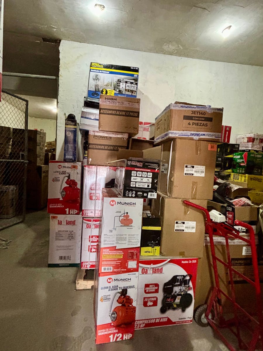 Local Comercial Spot2