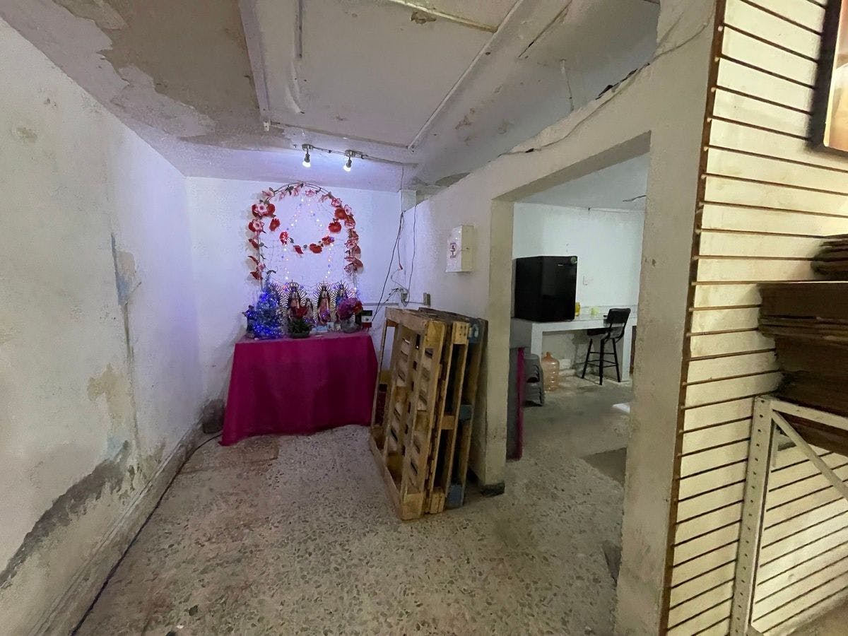 Local Comercial Spot2