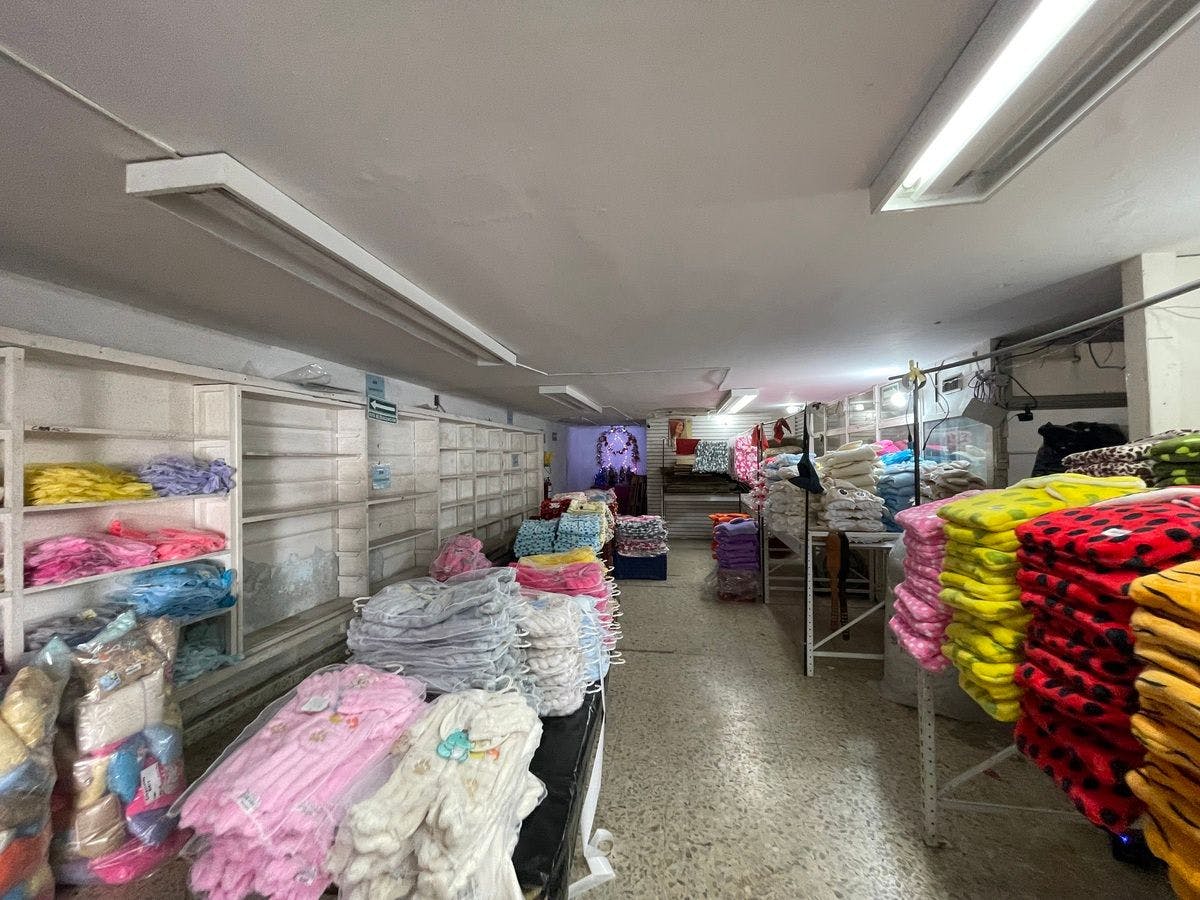 Local Comercial Spot2