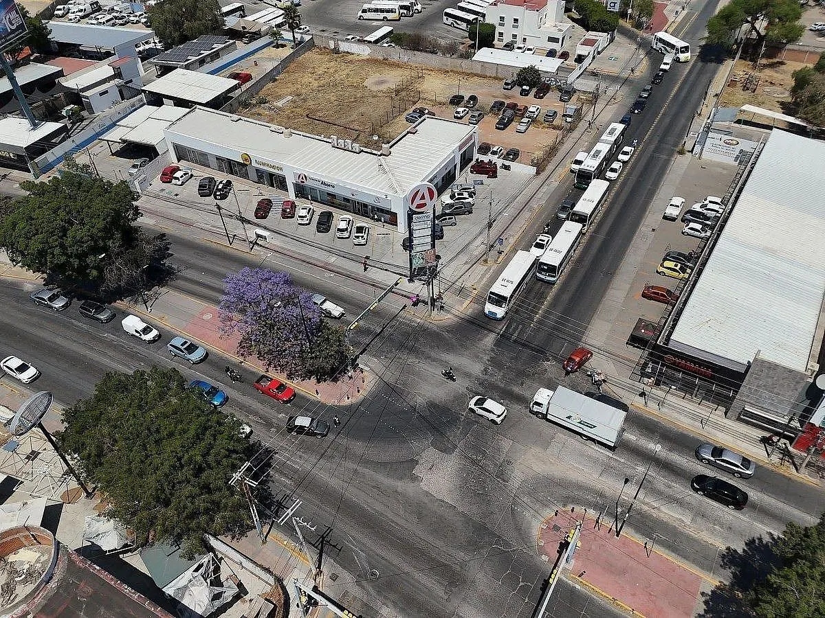 Local Comercial Spot2