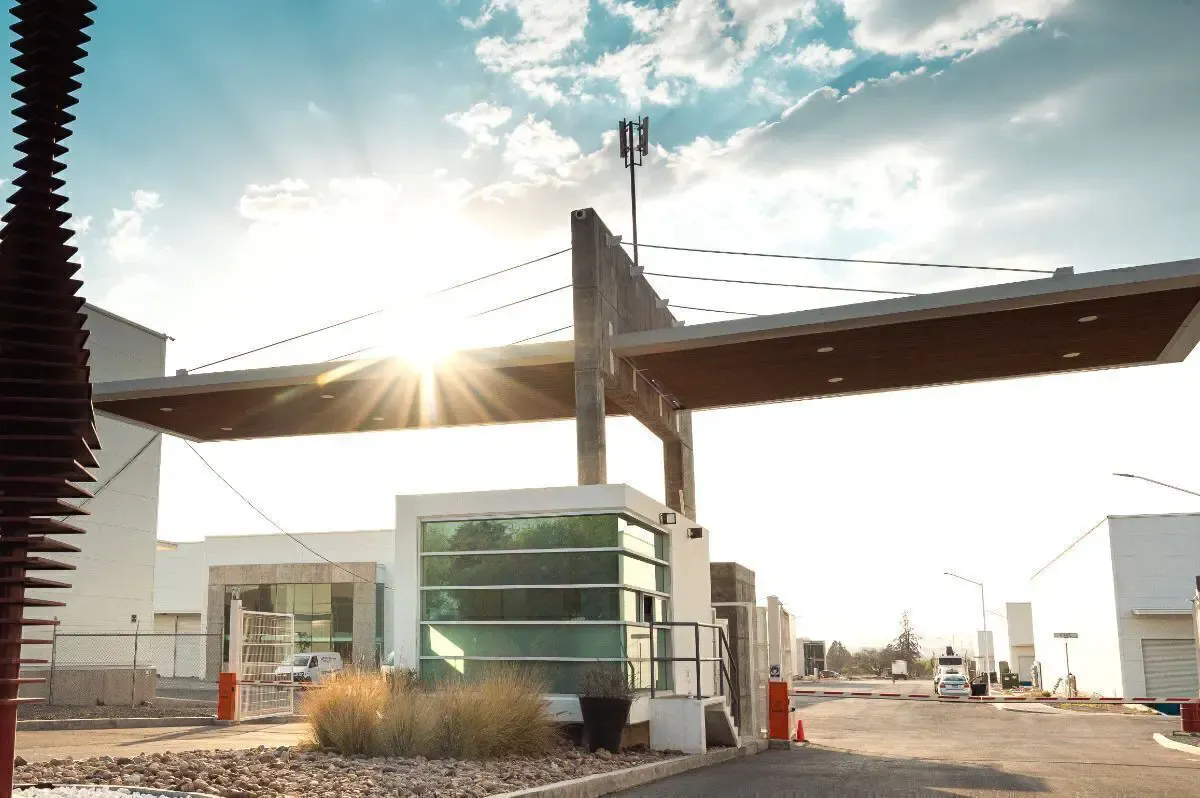Industrial Spot2
