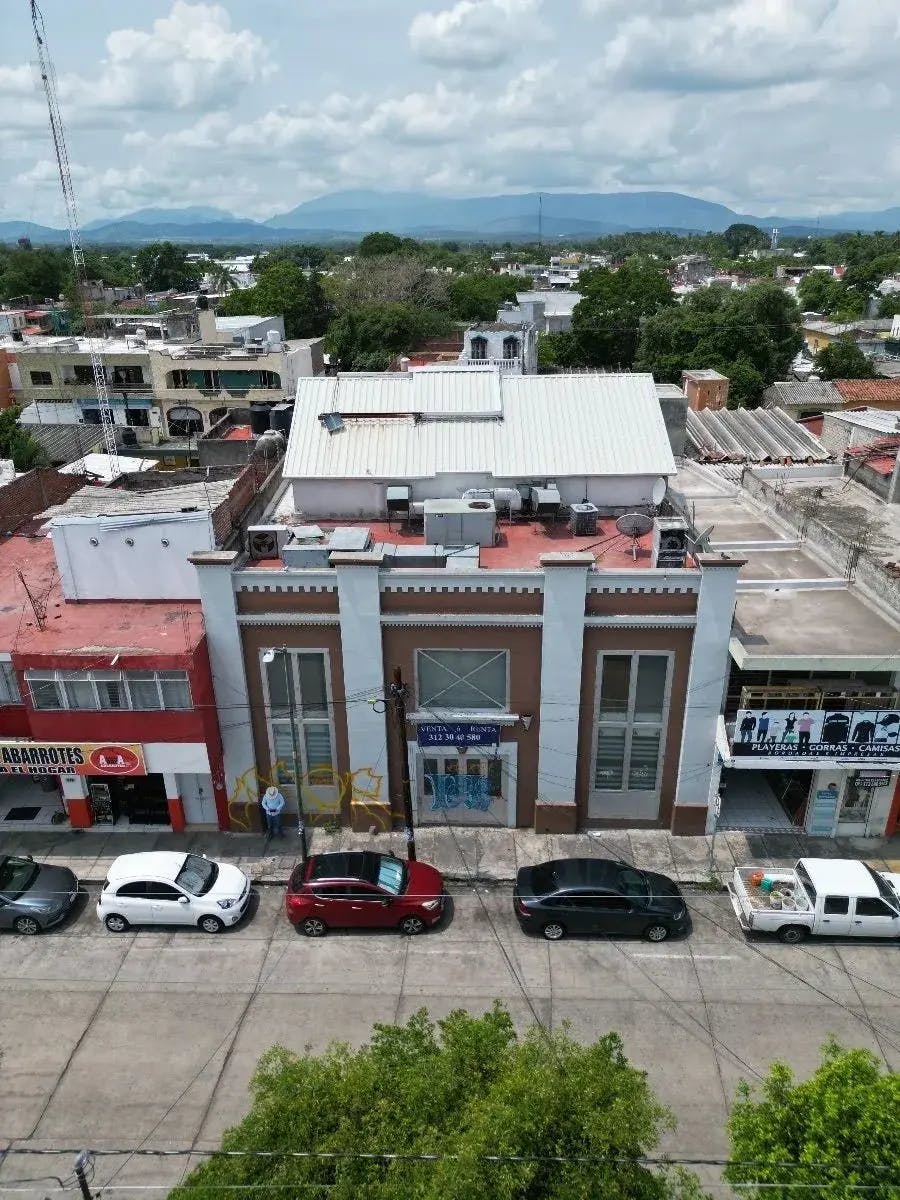 Local Comercial Spot2