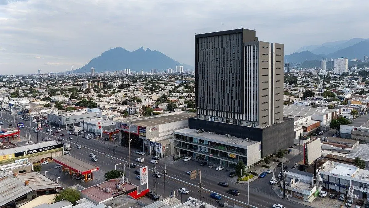Local Comercial Spot2