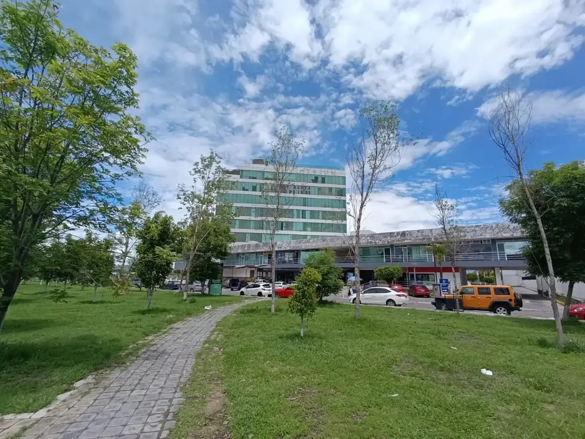 Local Comercial Spot2