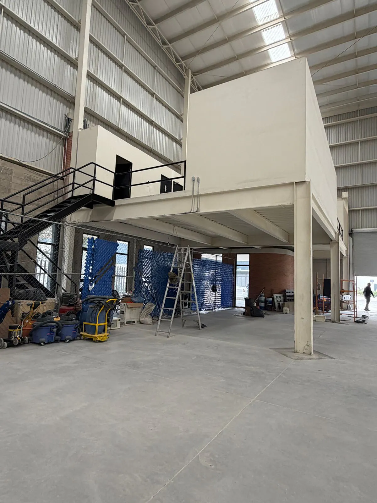 Industrial Spot2