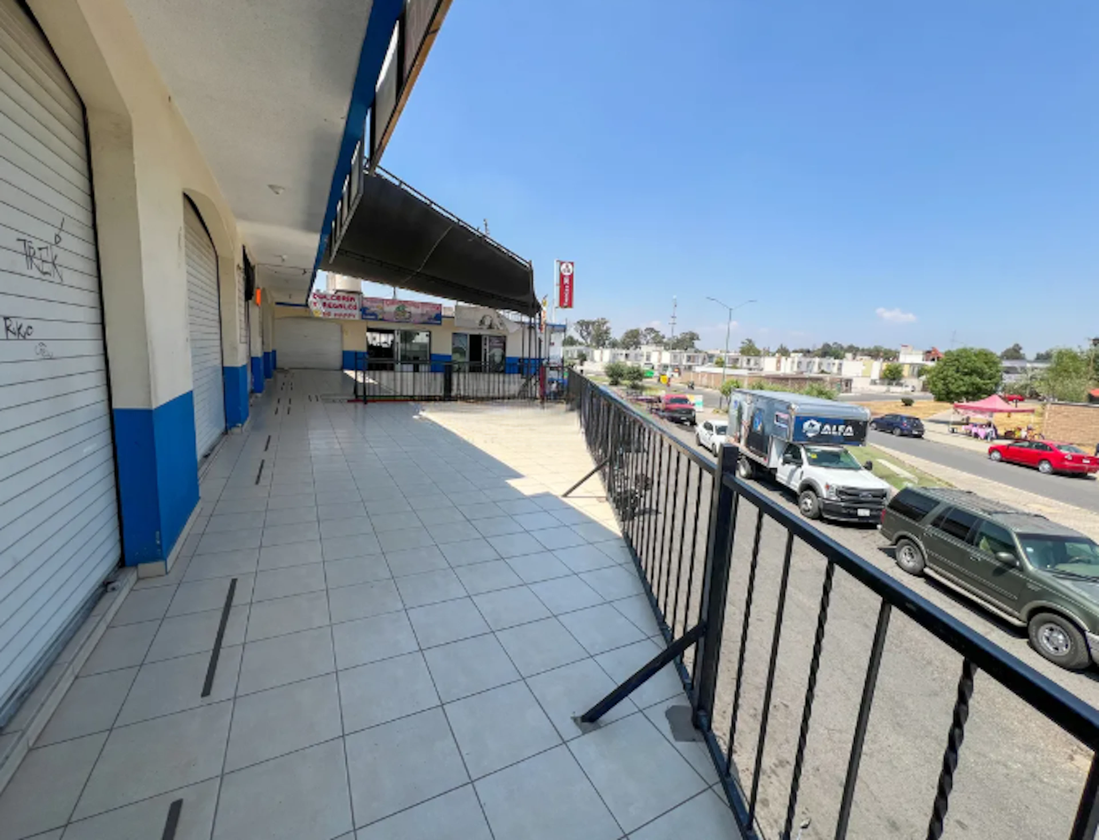 Local Comercial Spot2