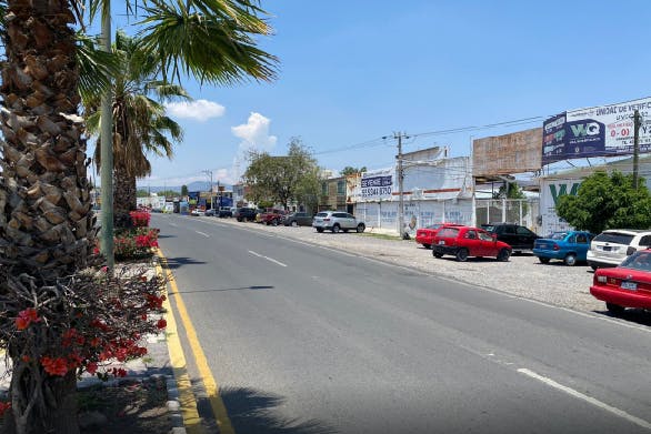 Local Comercial Spot2