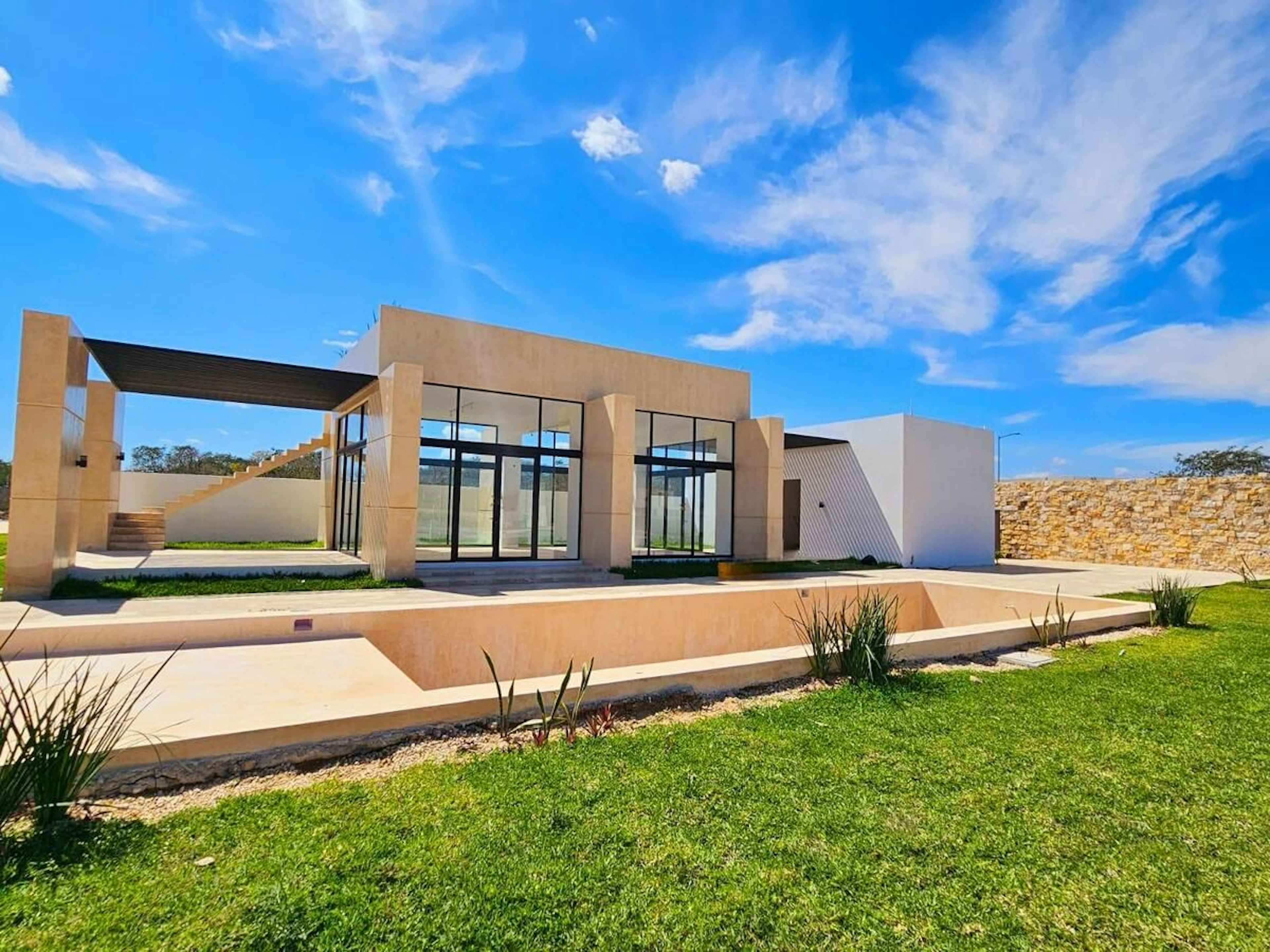 Terreno/lote En Venta Merida, Cholul, Privada Morera, Entrega Inmediata.