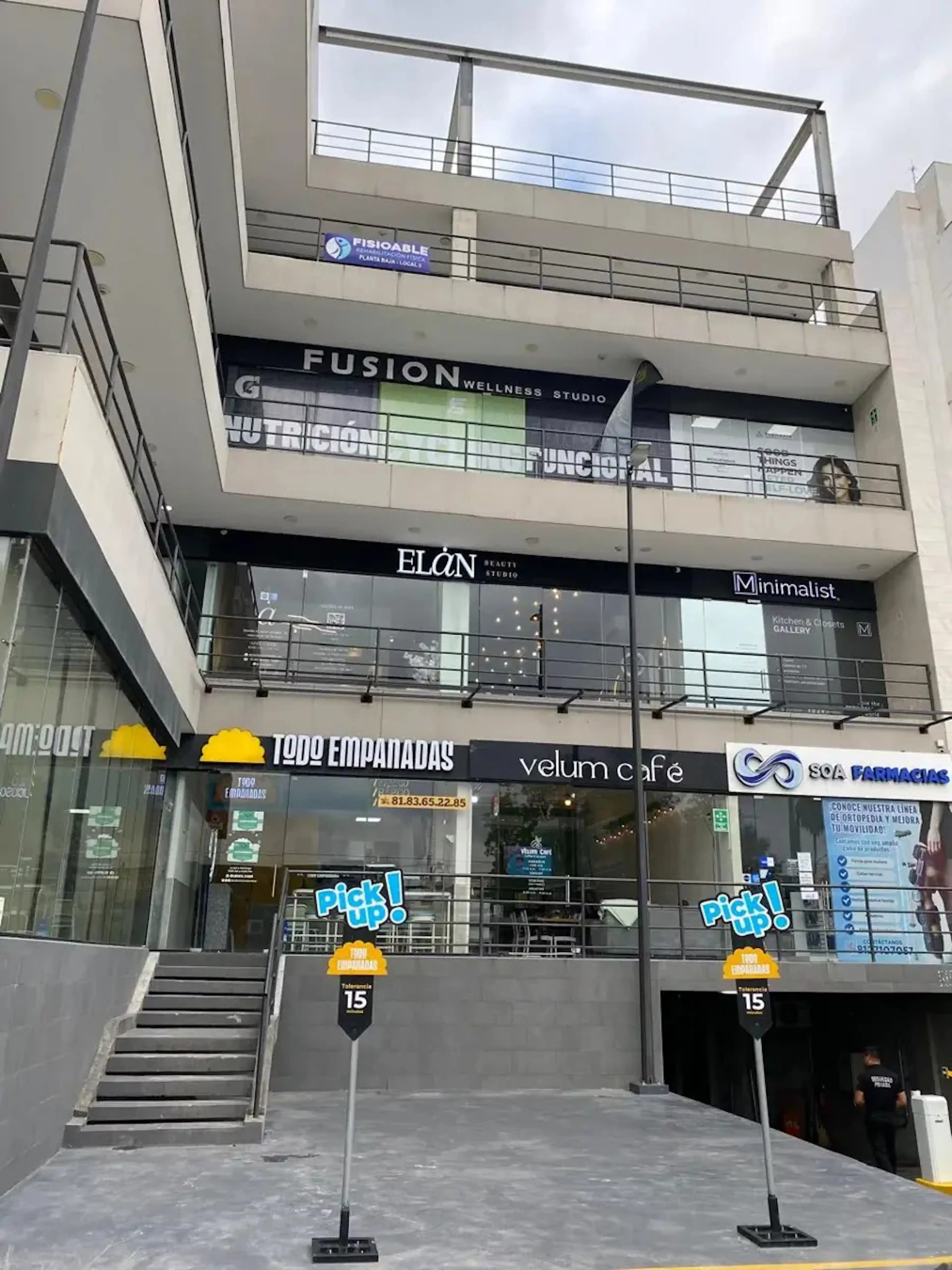 Avenida Alfonso Reyes