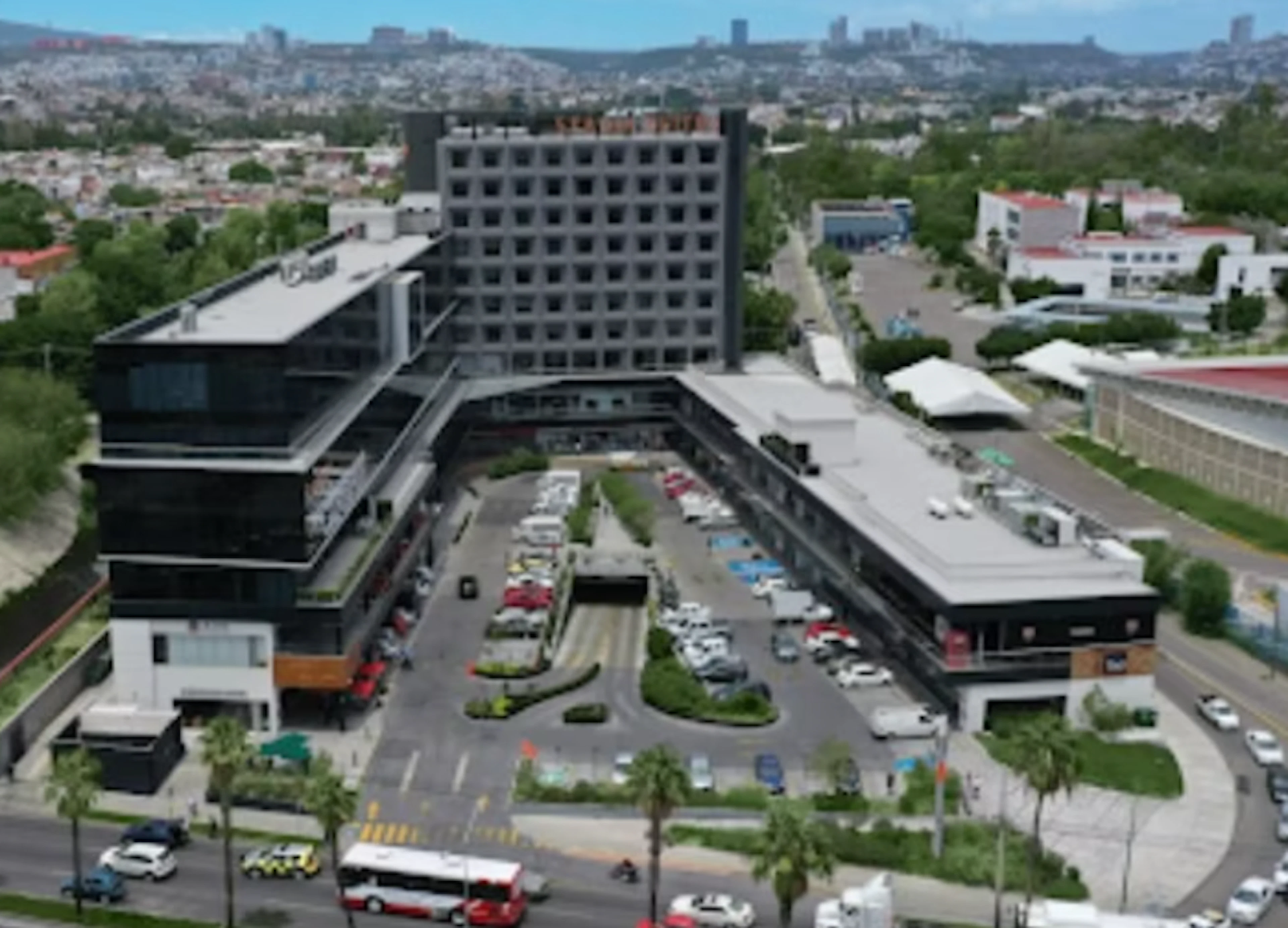 Local Comercial Spot2