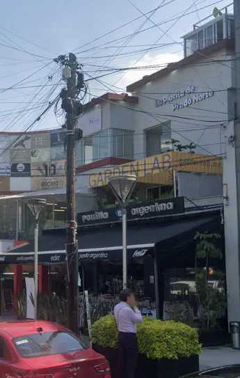 Local Comercial Spot2