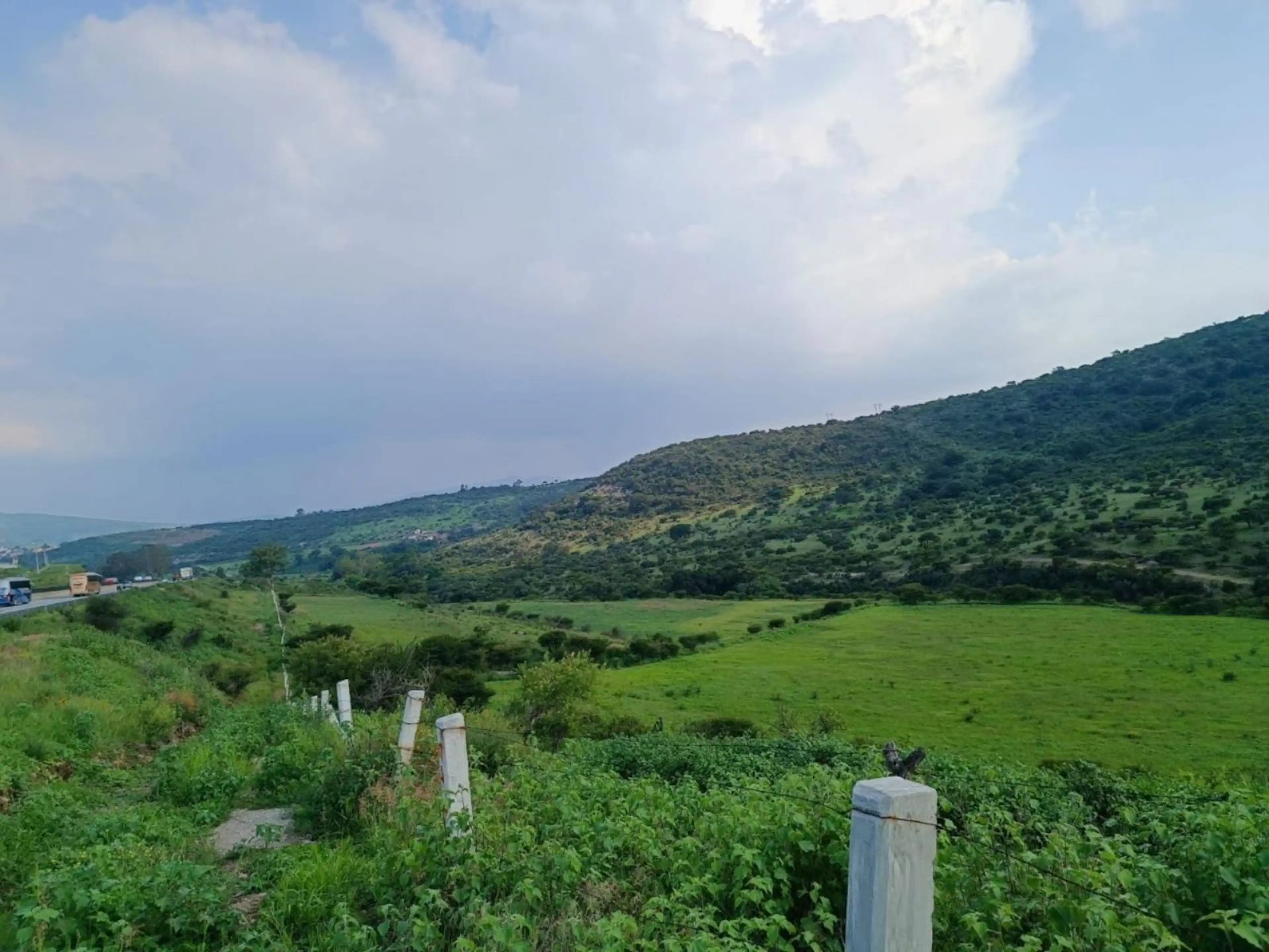 Terreno Industrial/comercial De 4.15 Hect A Pie De Autopista Mex-qro Tepeji