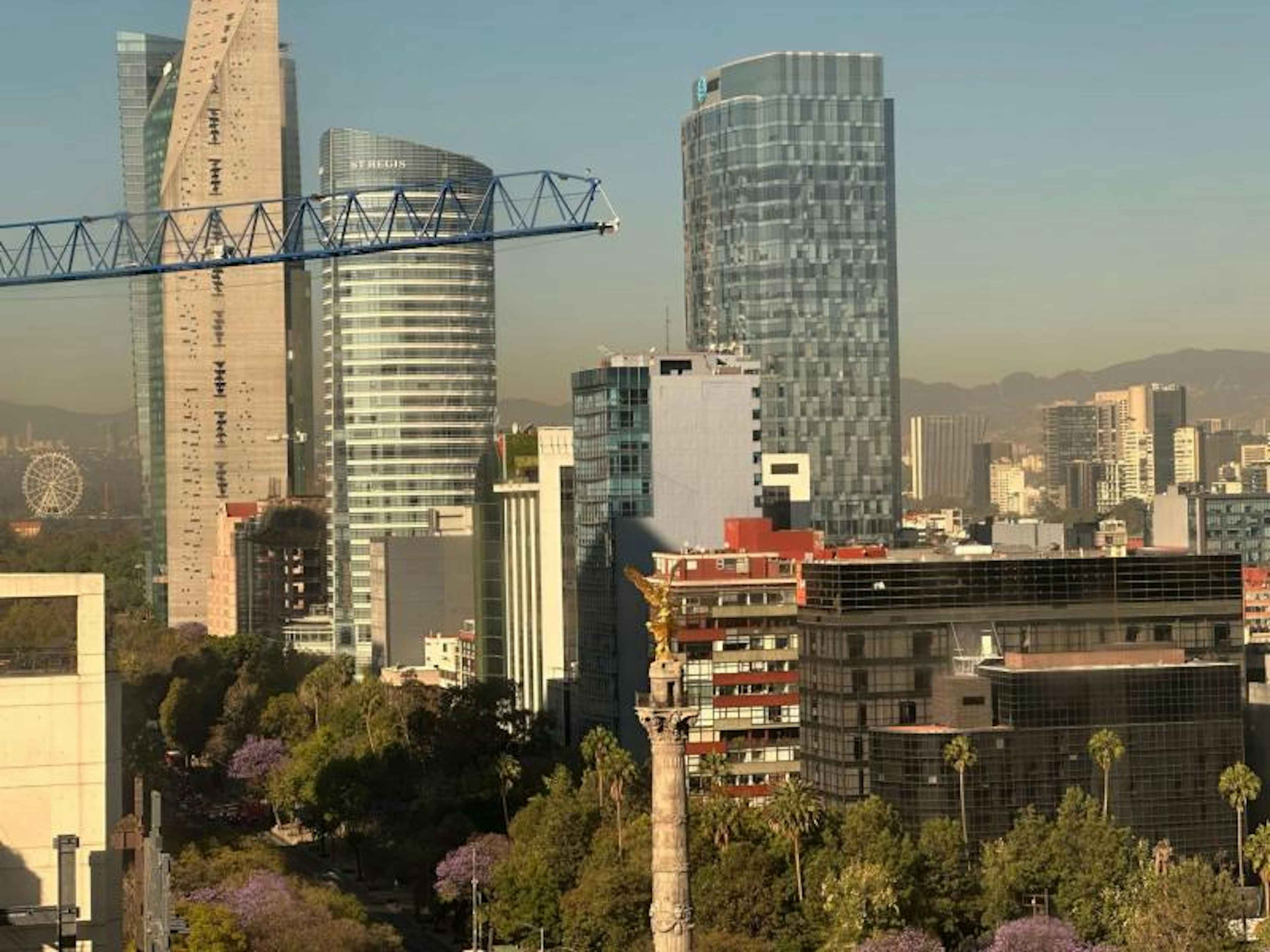 Paseo De La Reforma 300
