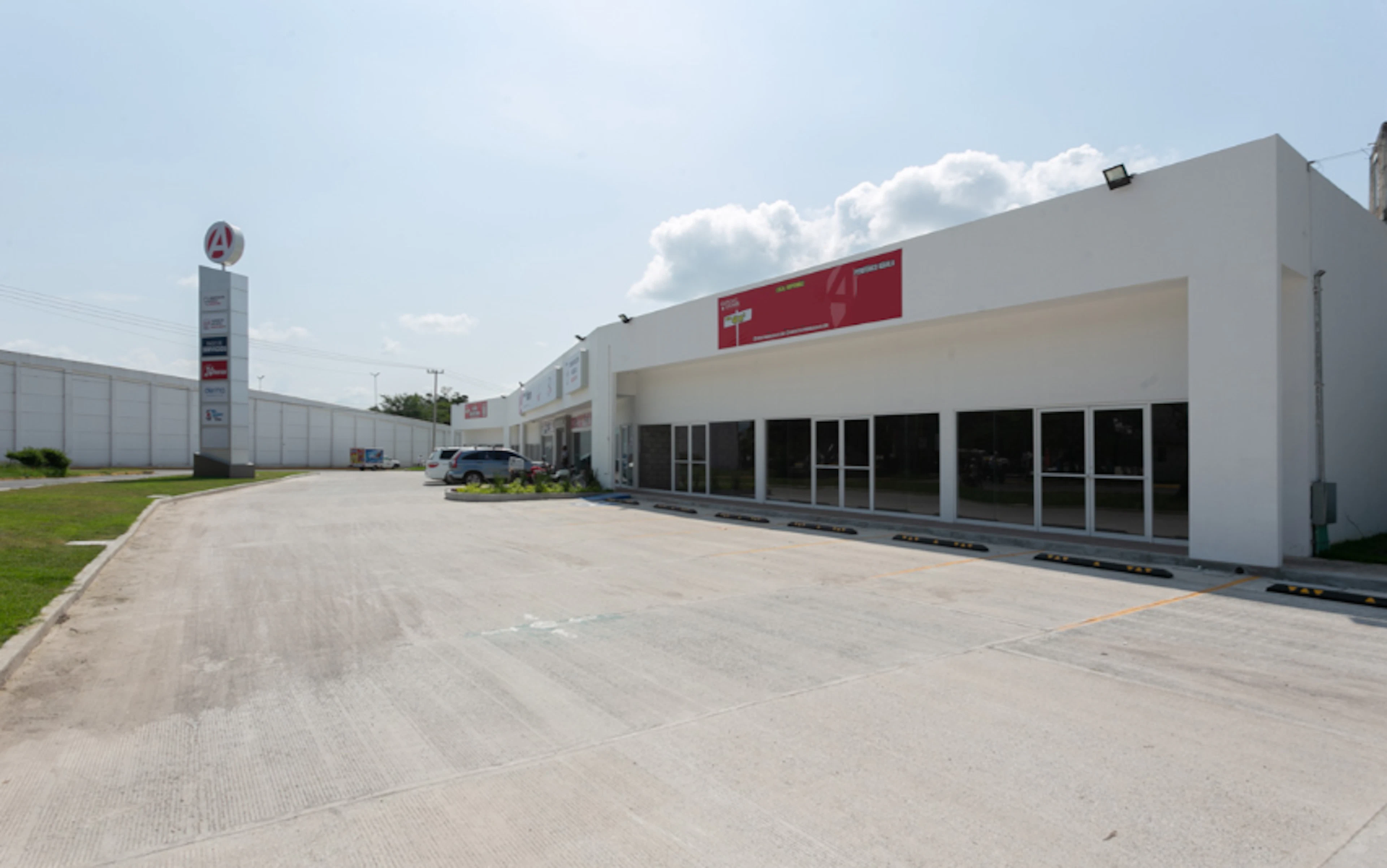 Local Comercial Spot2