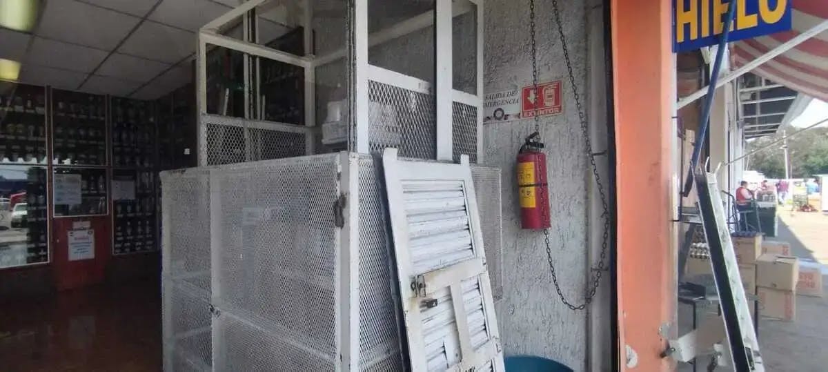 Local Comercial Spot2