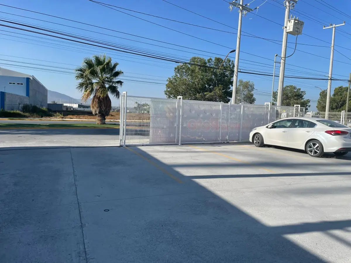 Local Comercial Spot2