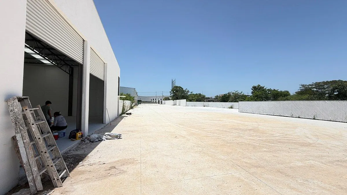 Industrial Spot2