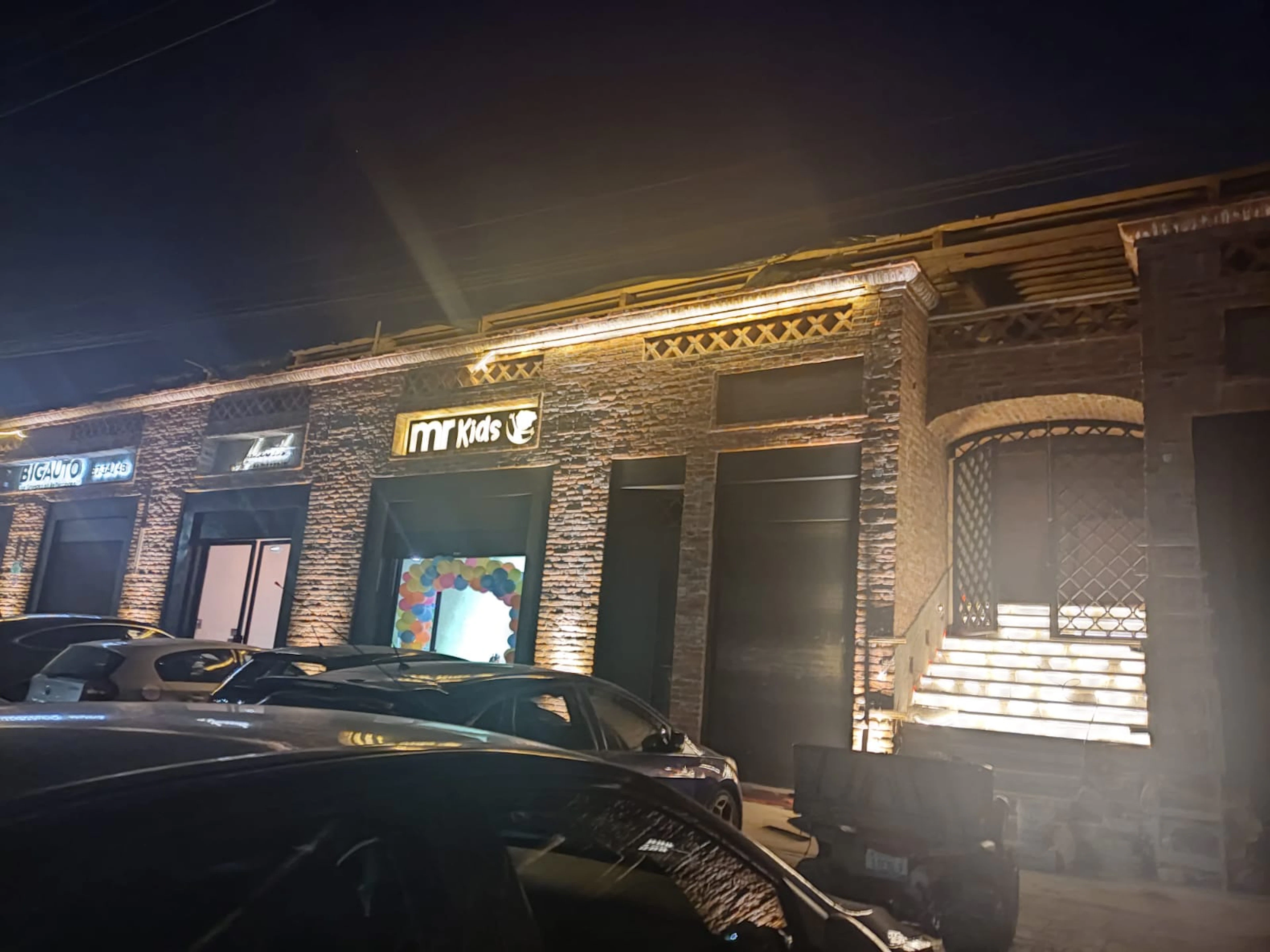 Local Comercial Spot2