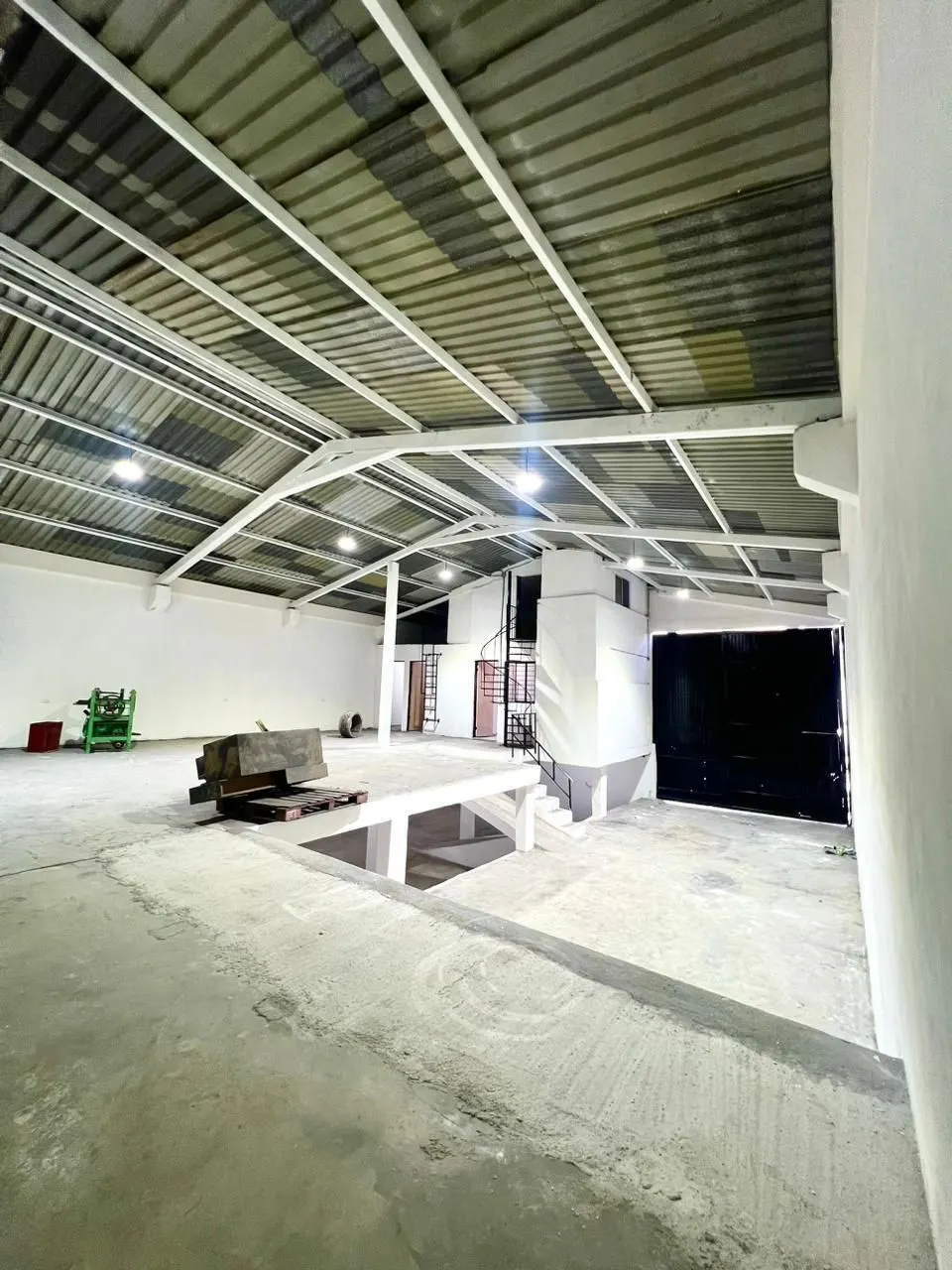 Industrial Spot2
