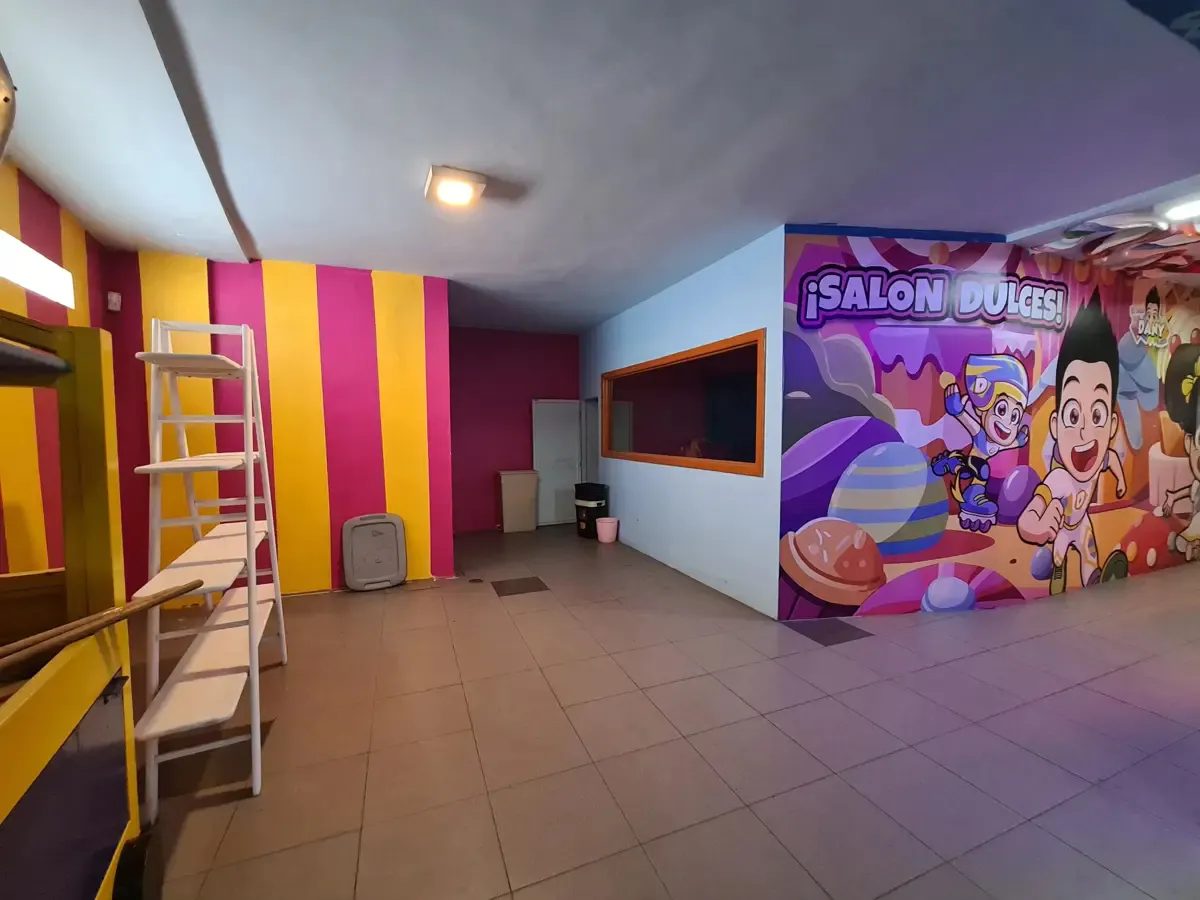 Local Comercial Spot2