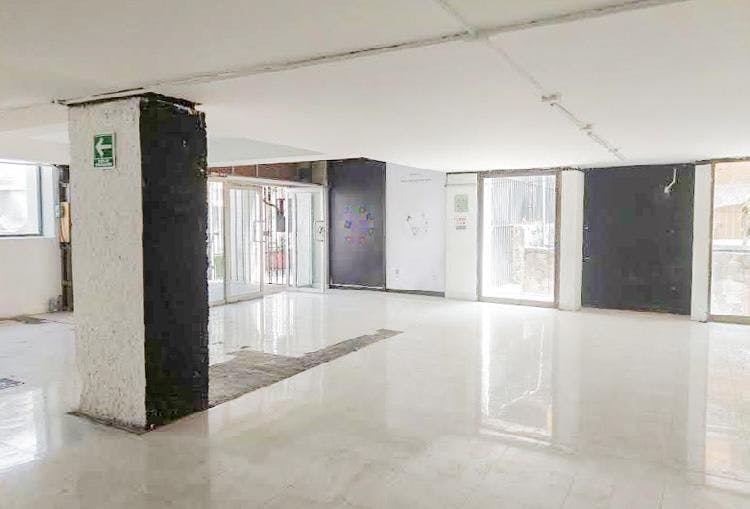 Local Comercial Spot2