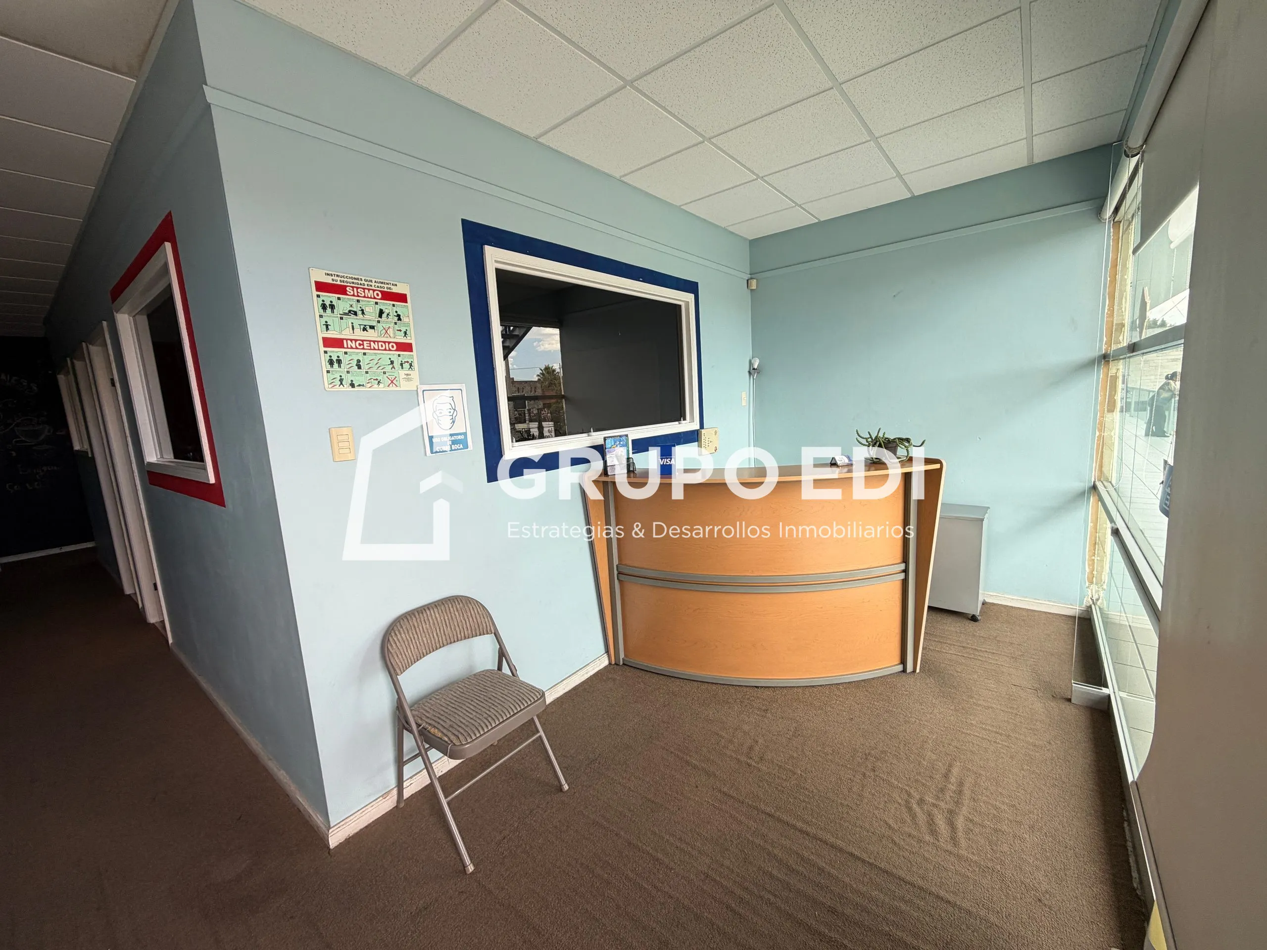 Local Comercial Spot2
