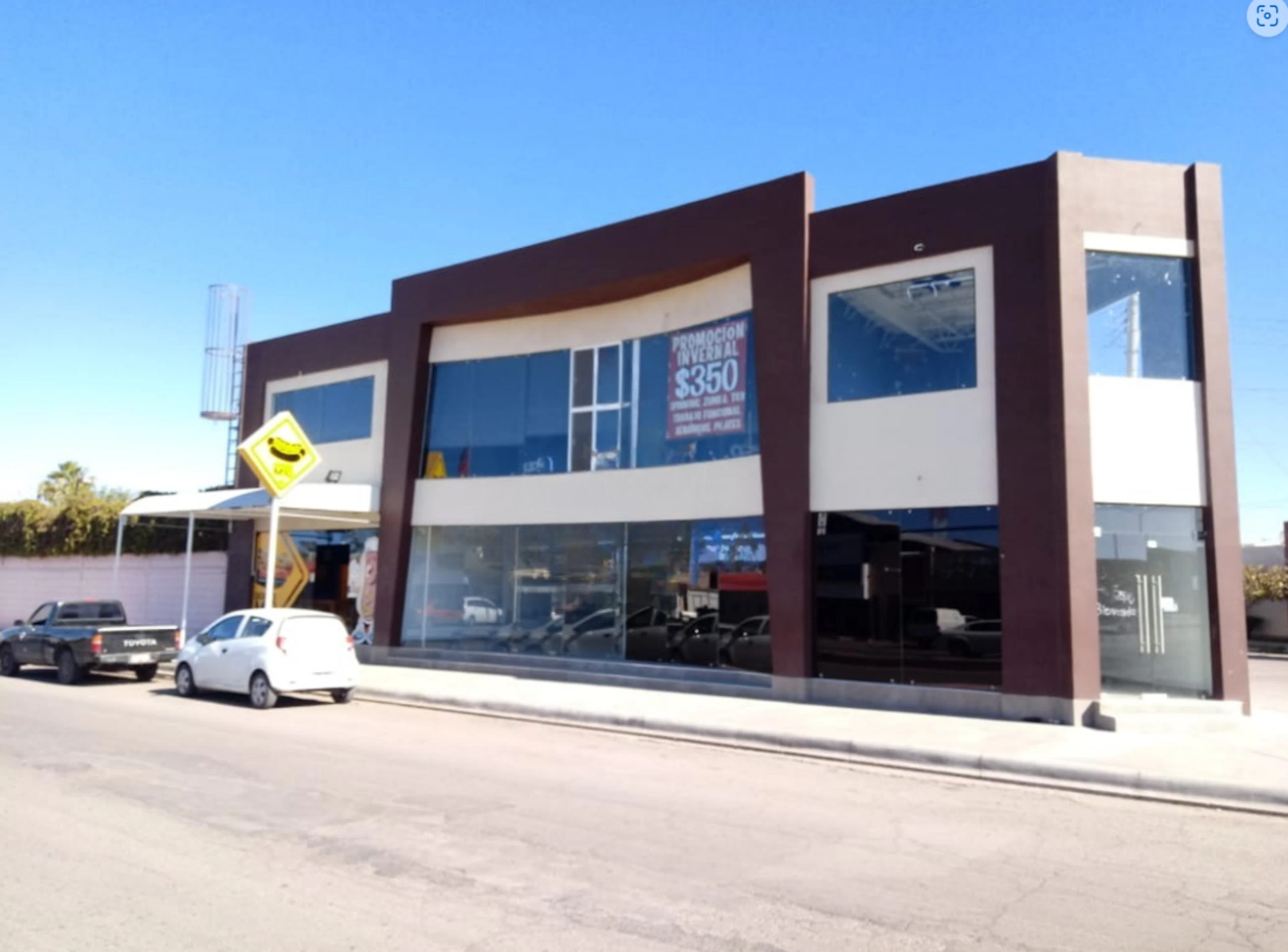 Local Comercial Spot2