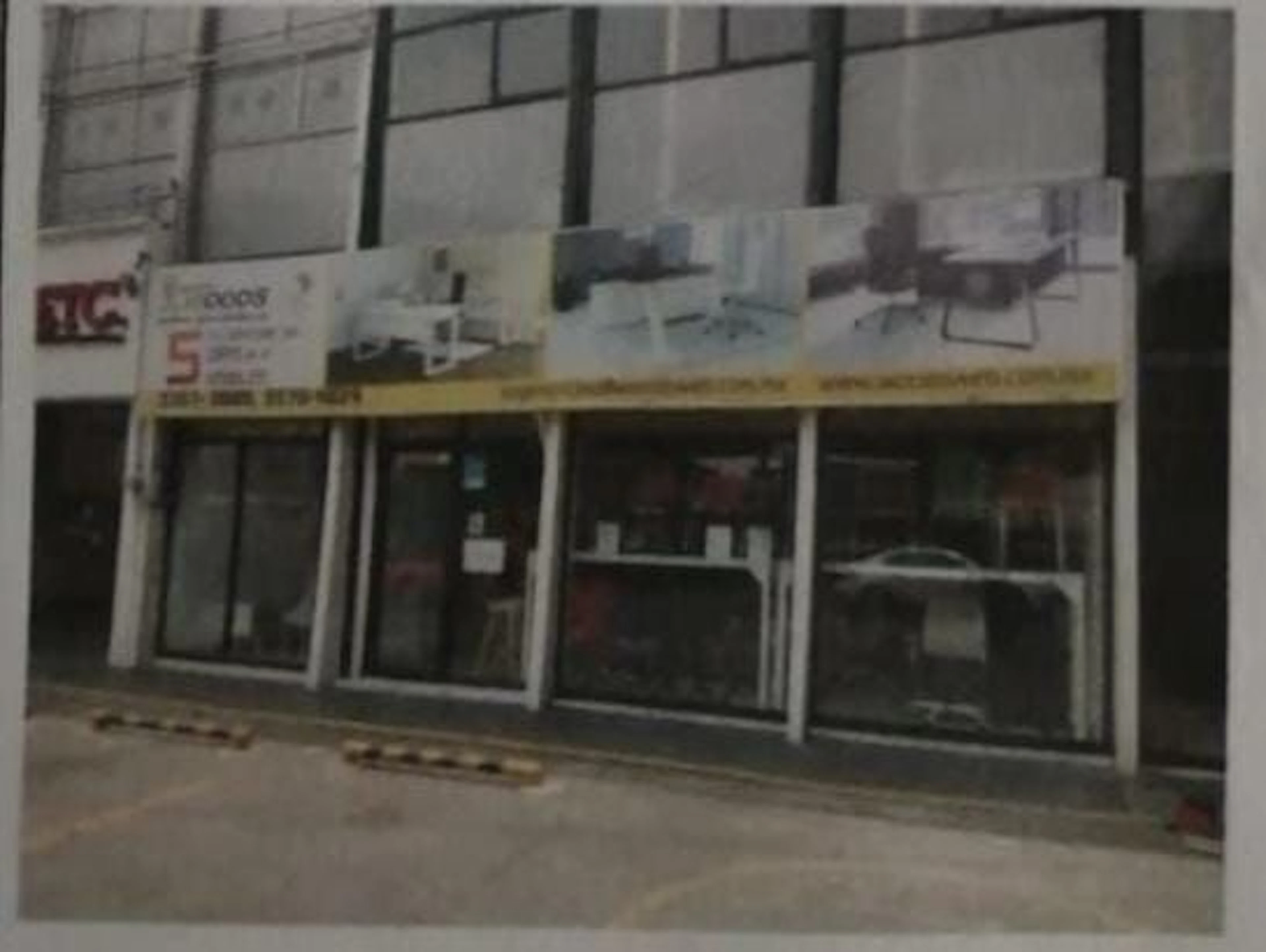 Local Comercial Spot2