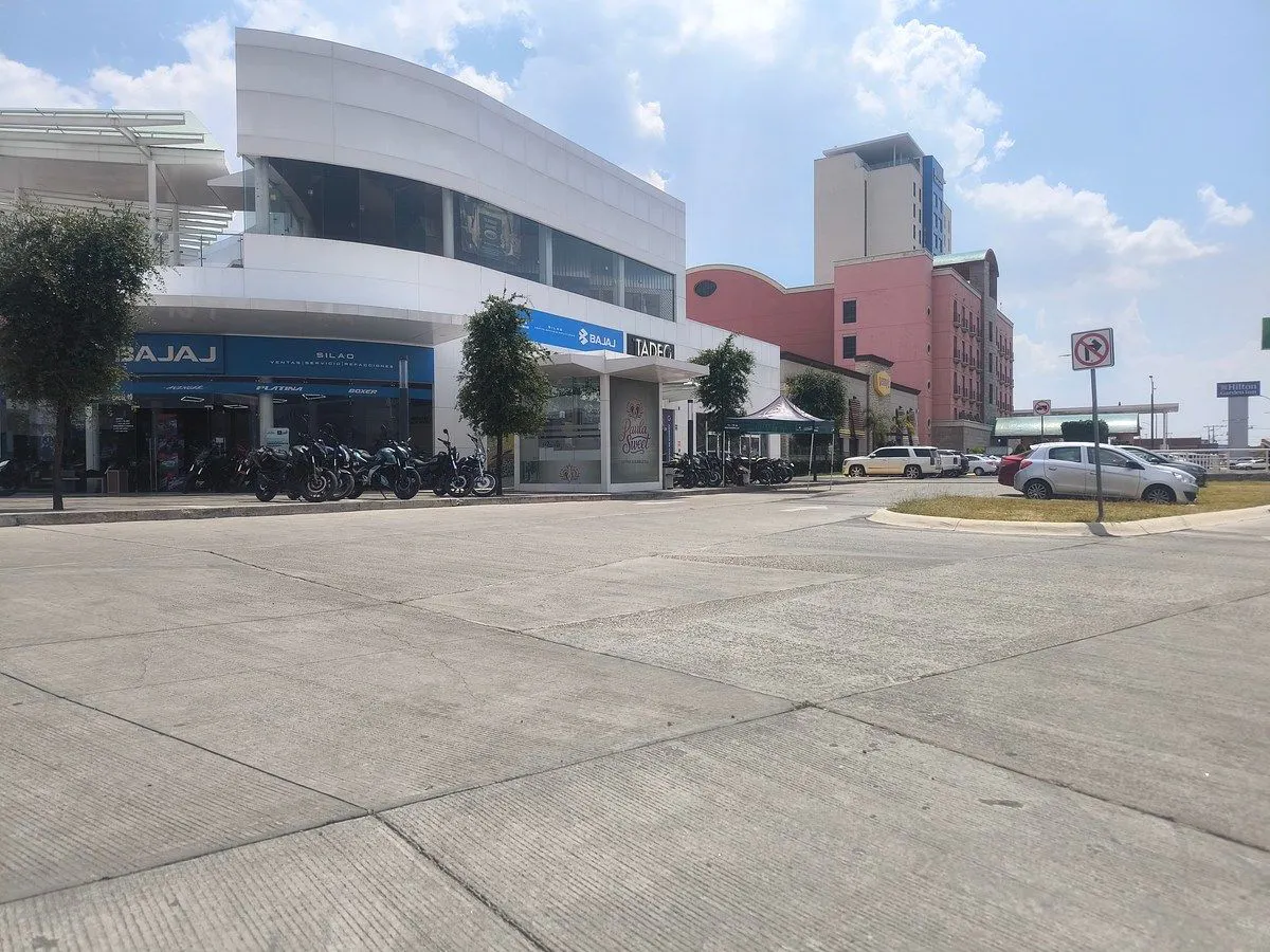 Local Comercial Spot2
