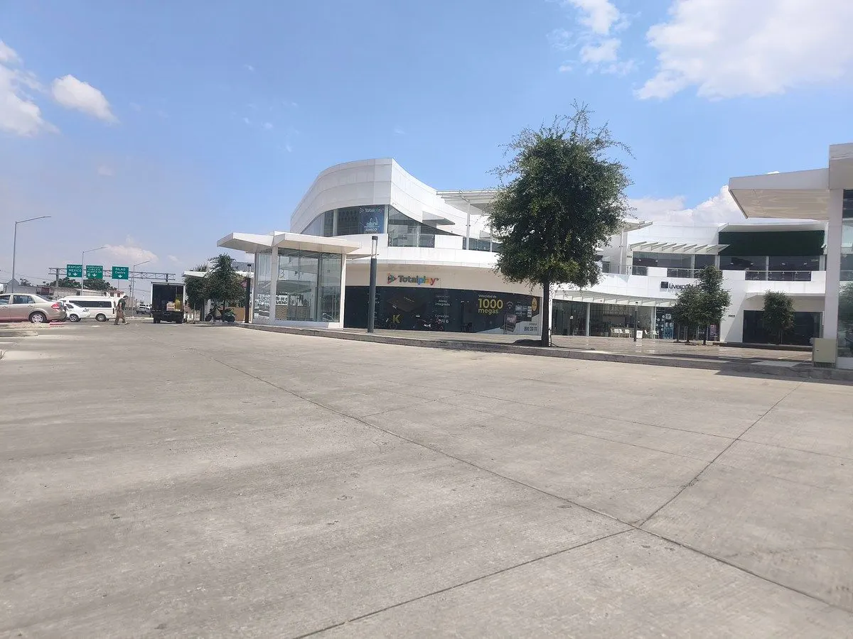 Local Comercial Spot2