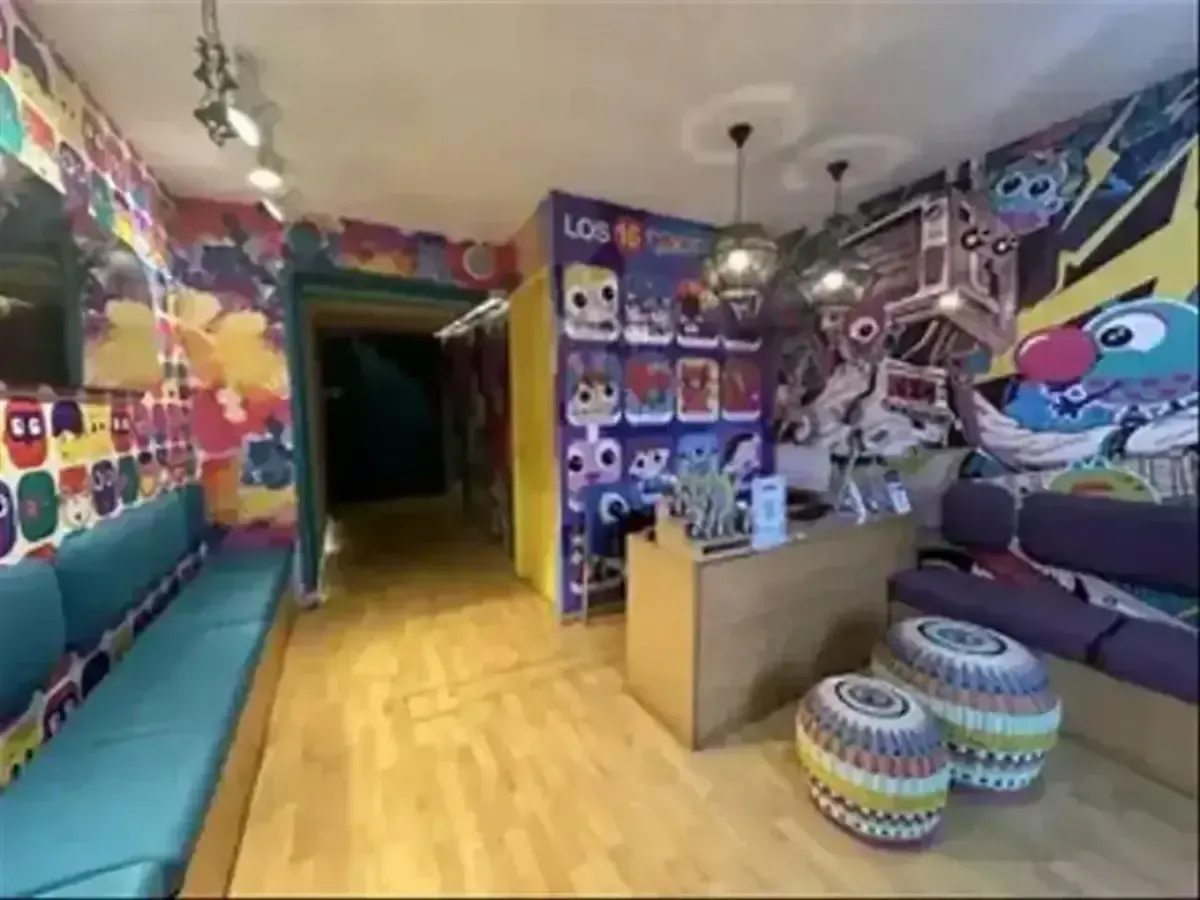 Local Comercial Spot2