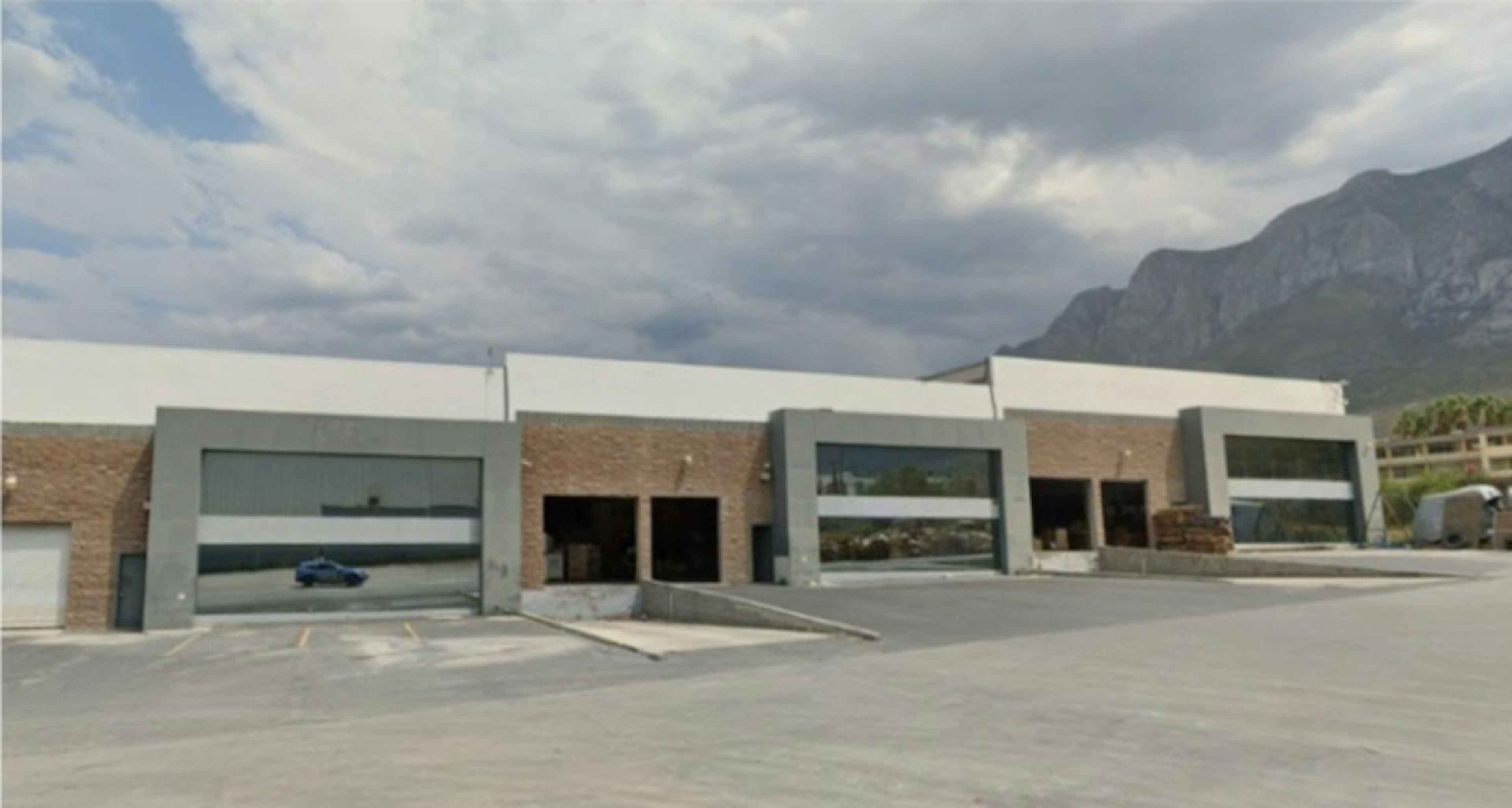 Nave 5 La Puerta - Alborada