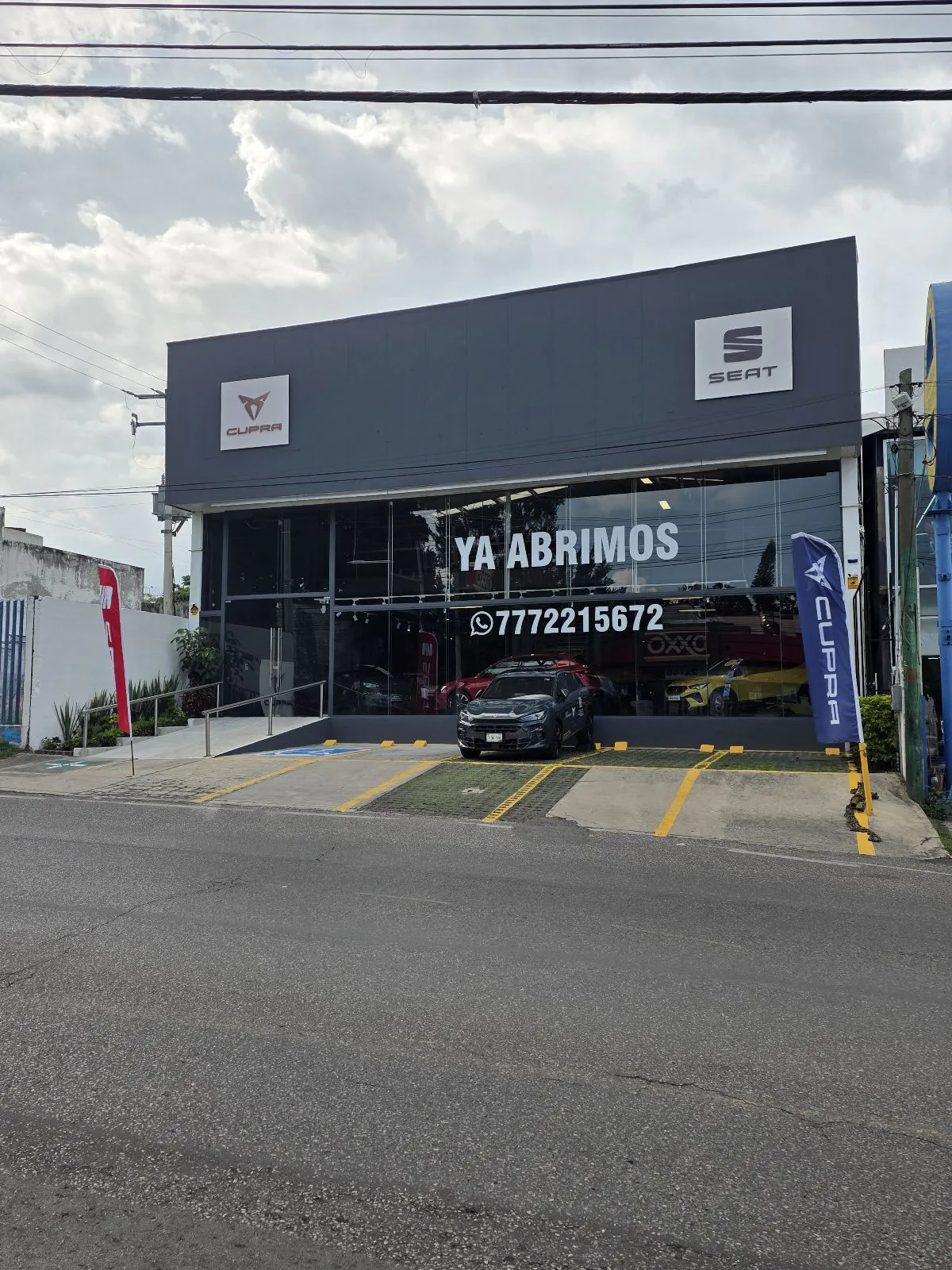 Local Comercial Spot2